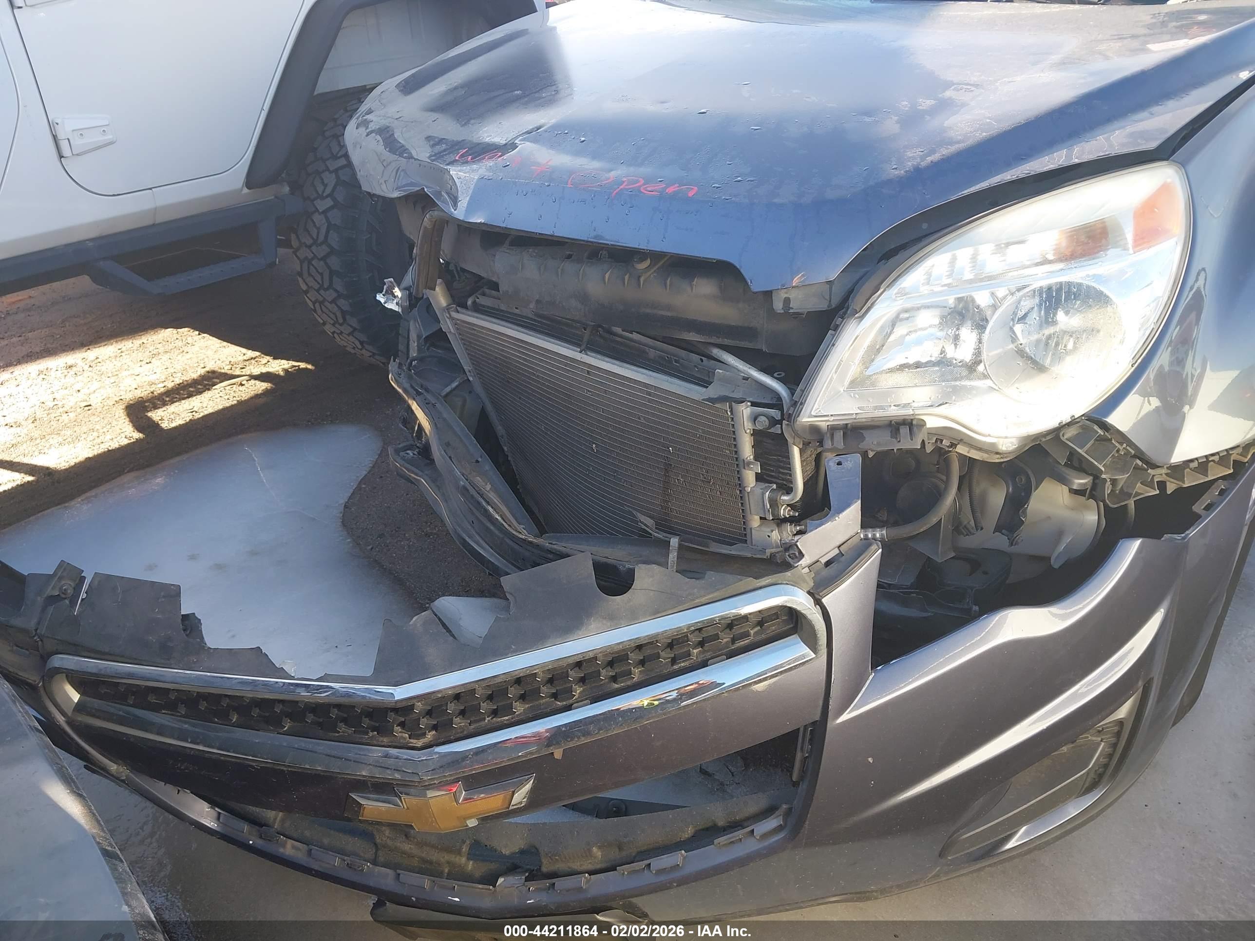 CHEVROLET EQUINOX image 6