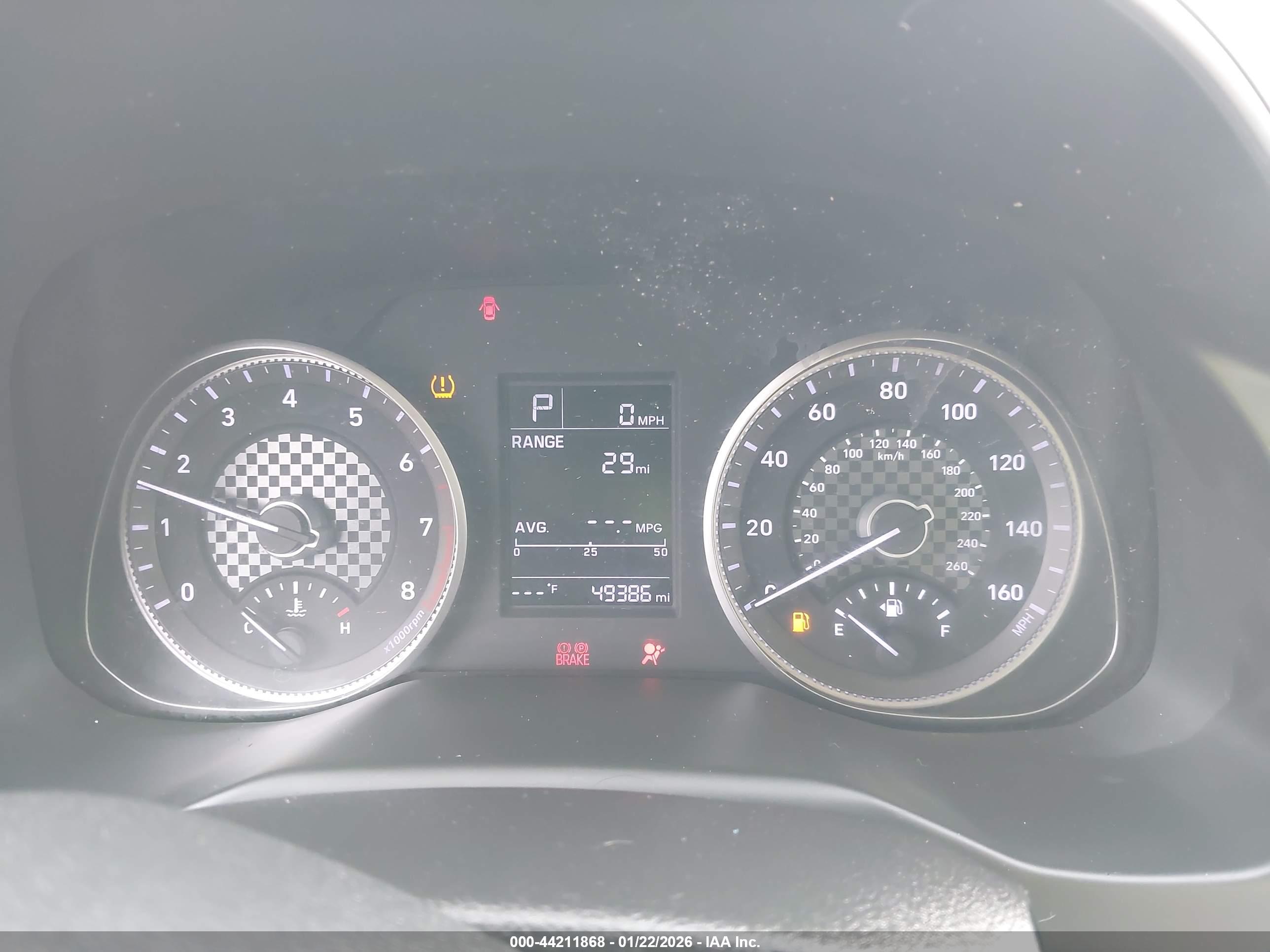 HYUNDAI ELANTRA image 7