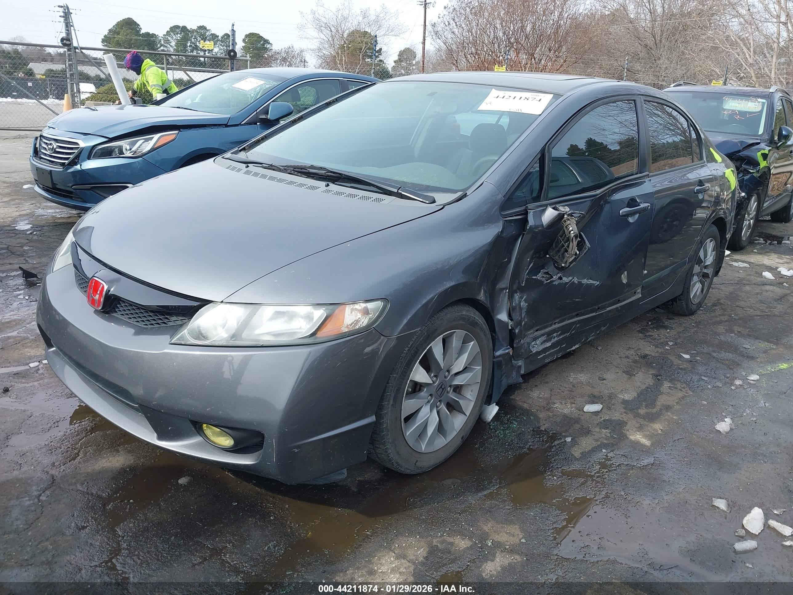 HONDA CIVIC image 2