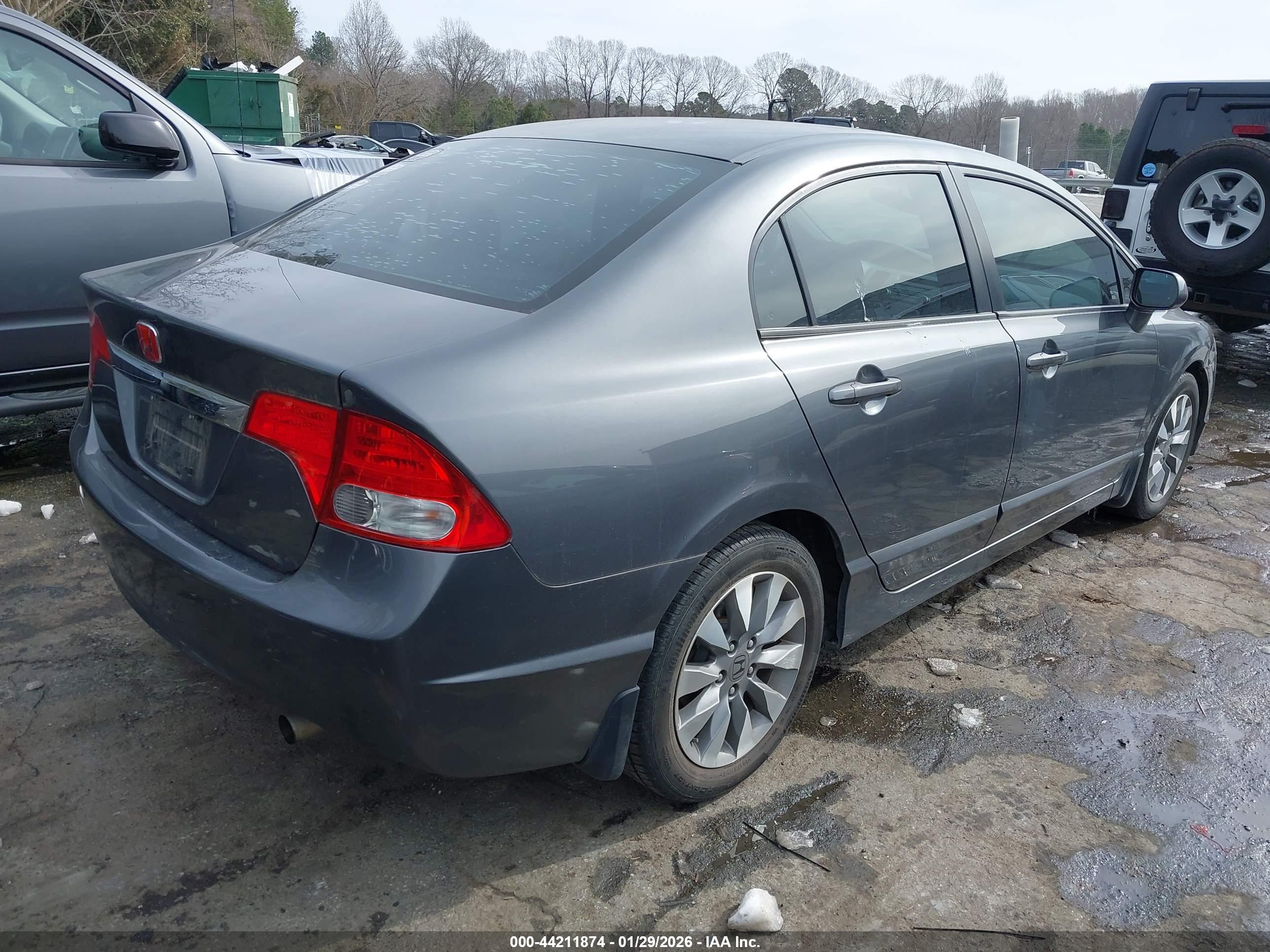 HONDA CIVIC image 4