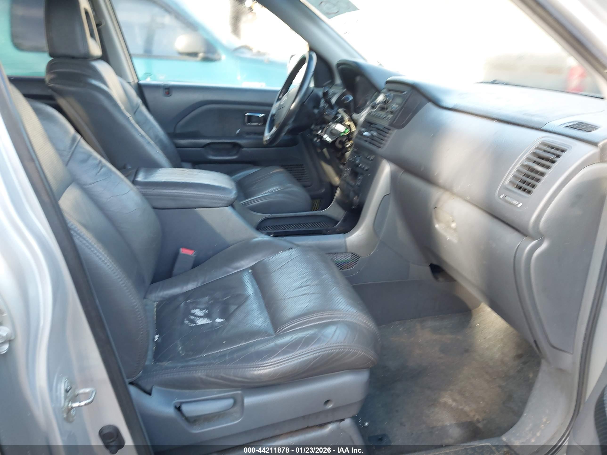 HONDA PILOT image 5