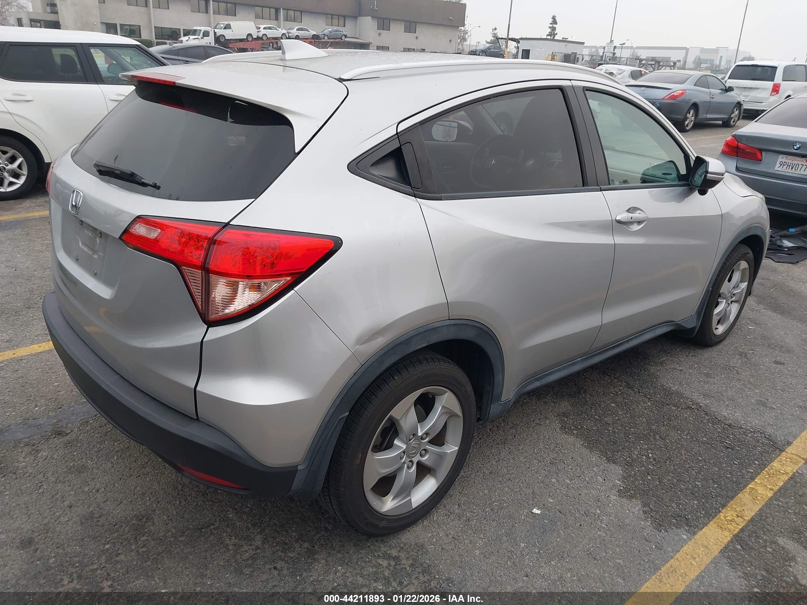 HONDA HR-V image 4