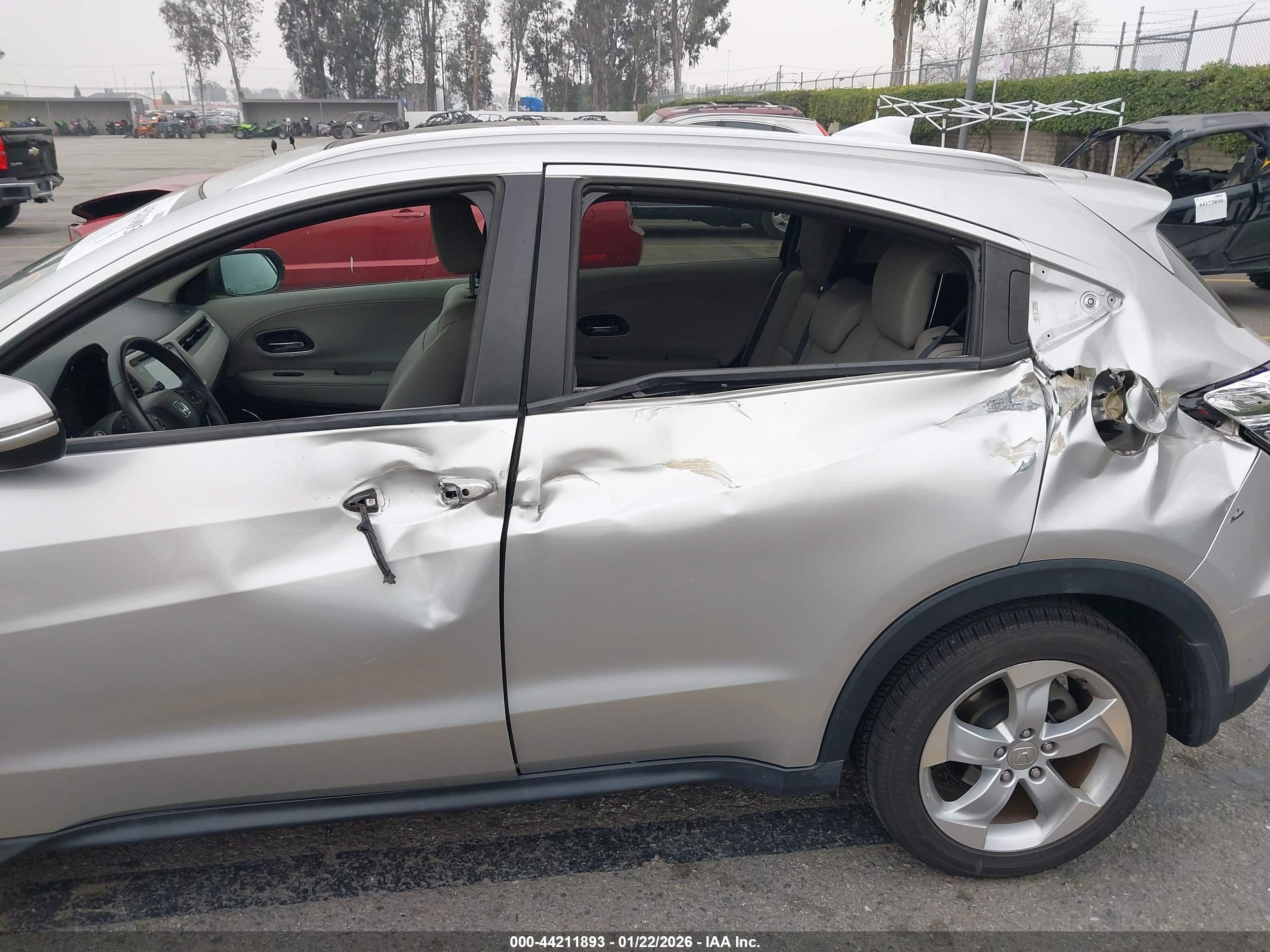 HONDA HR-V image 6