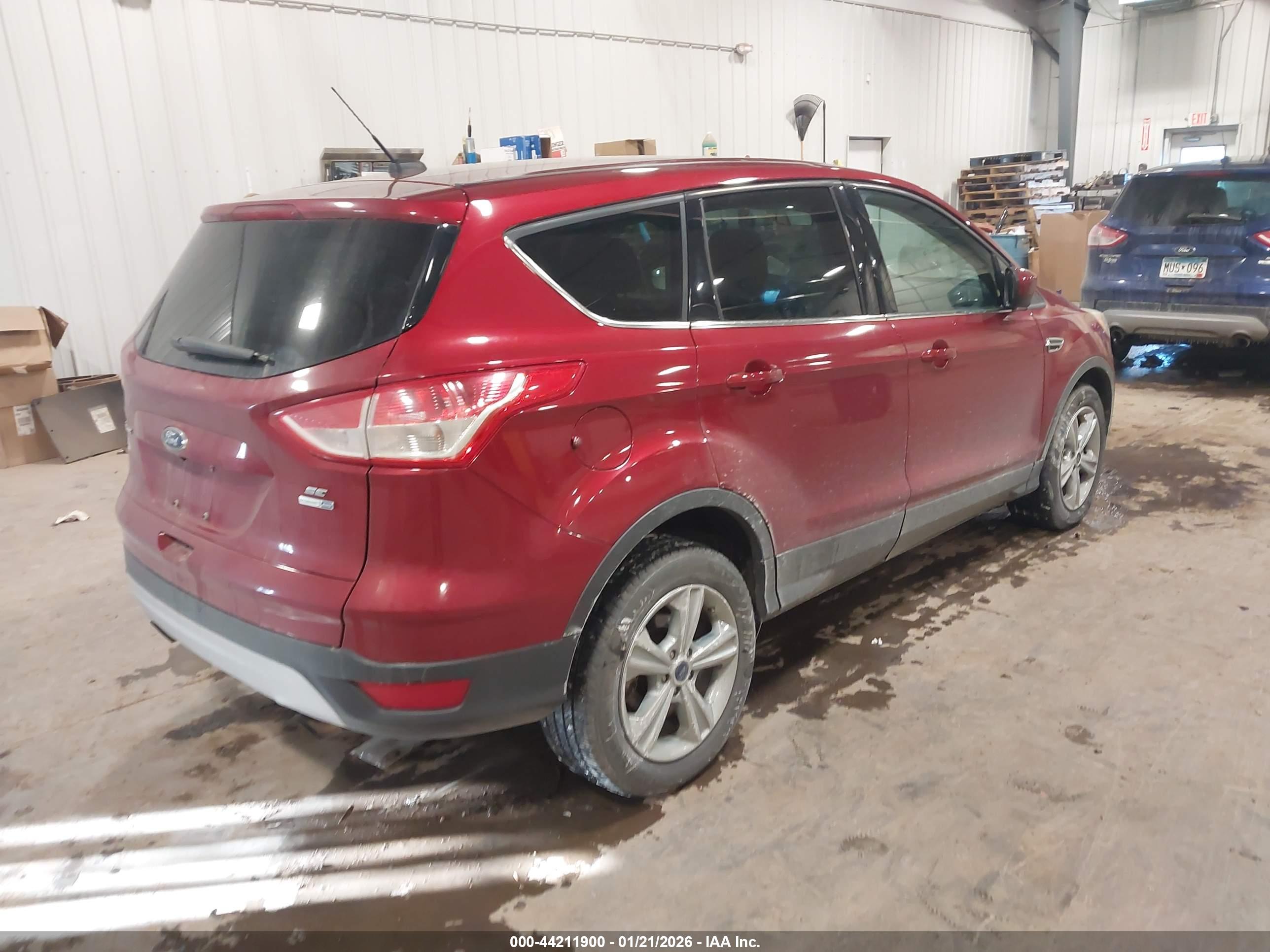 FORD ESCAPE image 4