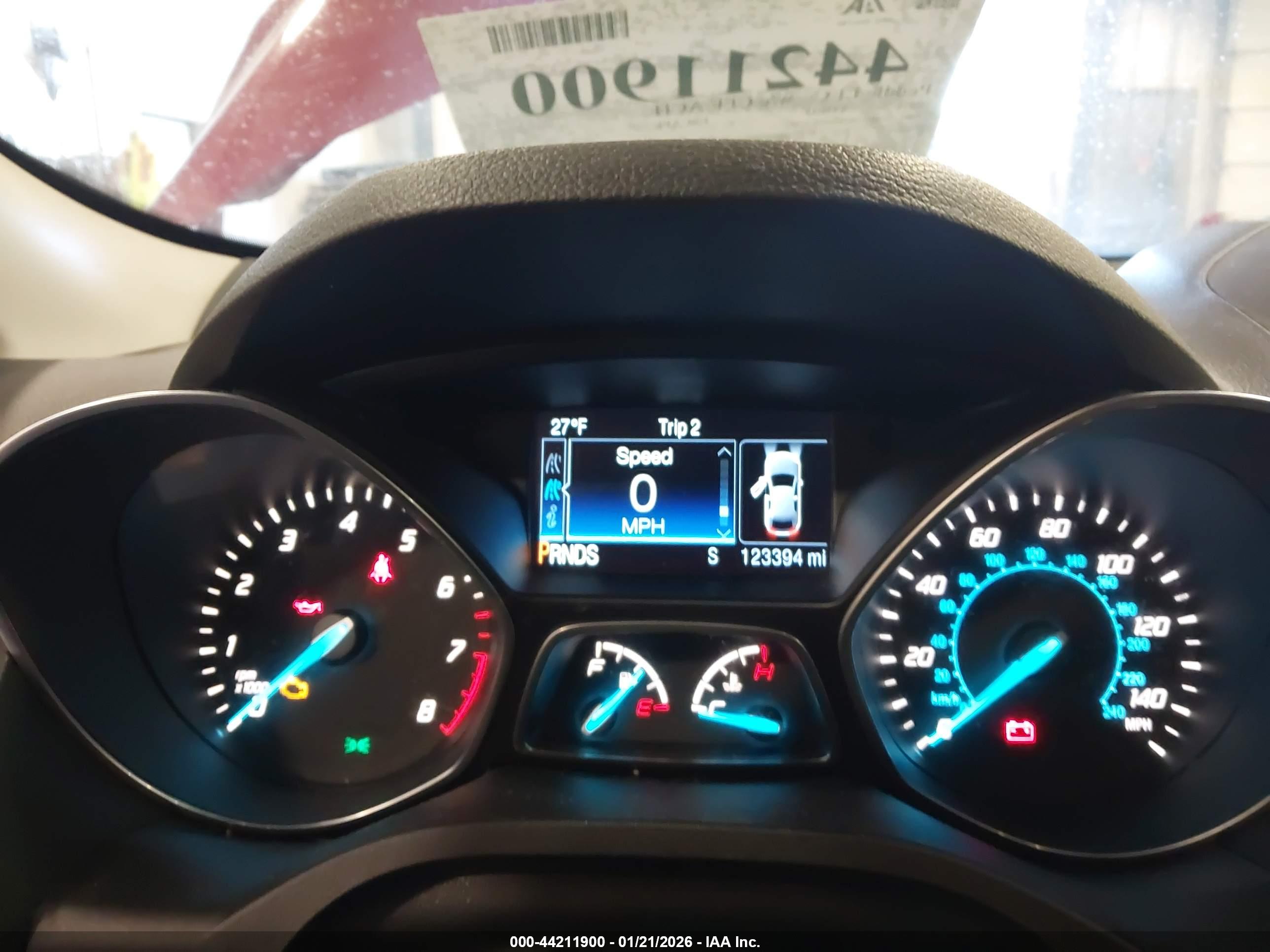 FORD ESCAPE image 7