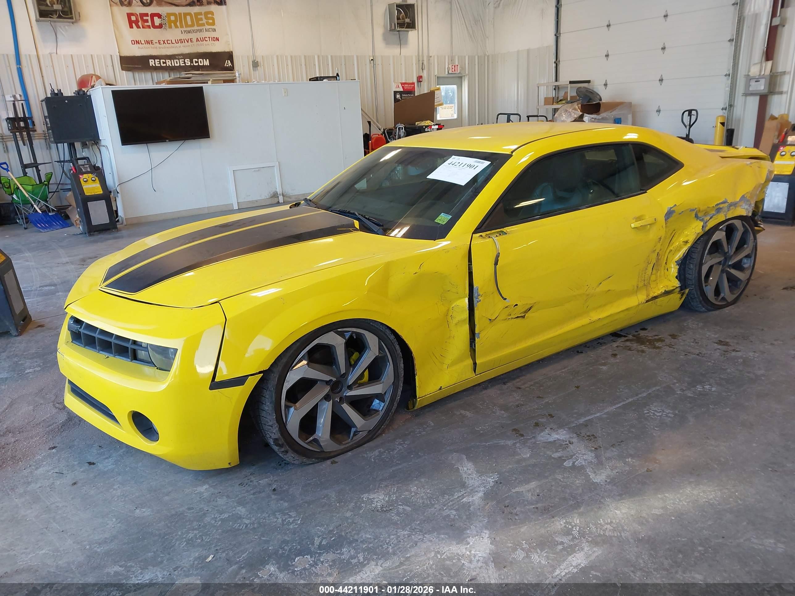 CHEVROLET CAMARO image 2