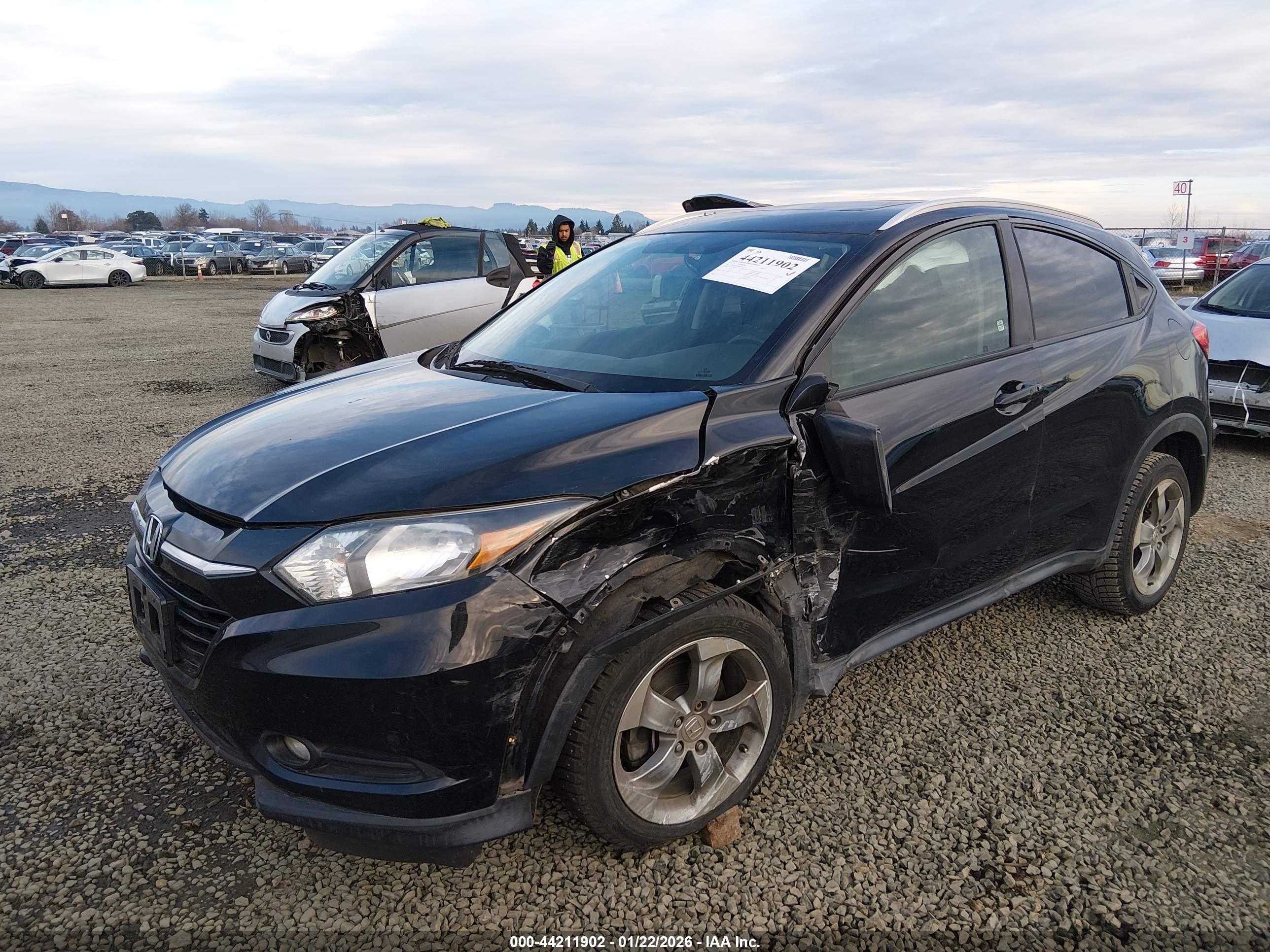 HONDA HR-V image 2