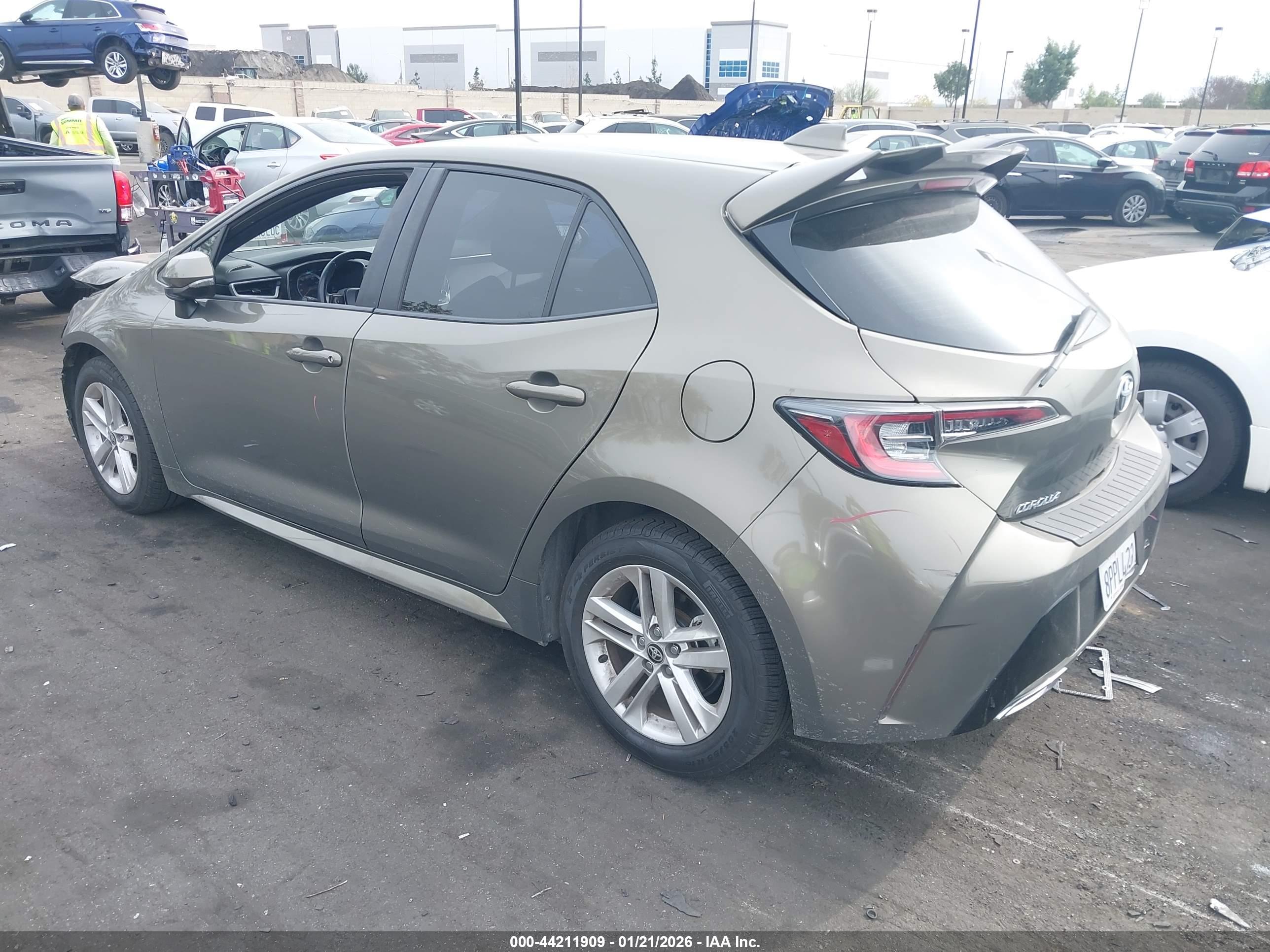 TOYOTA COROLLA image 3