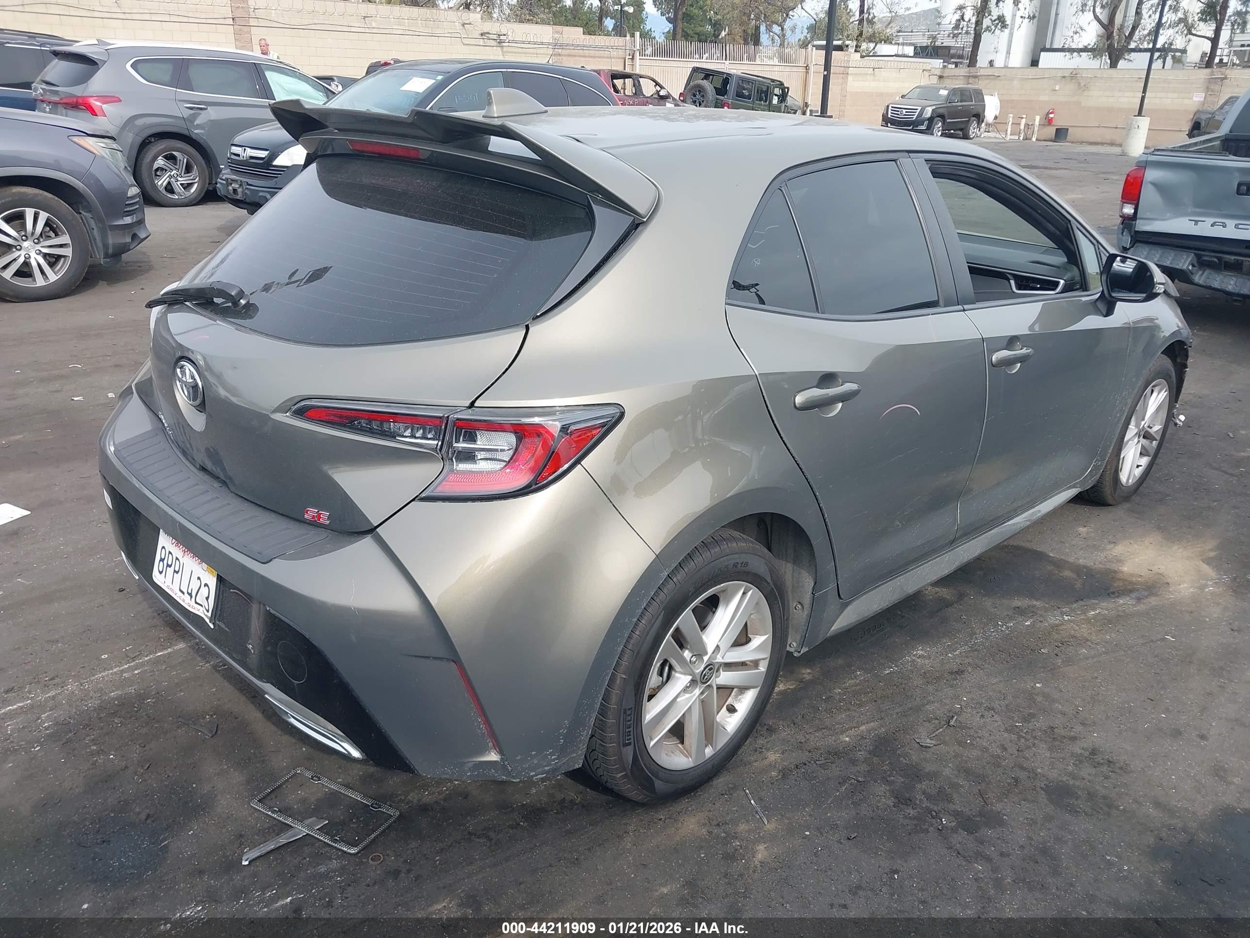 TOYOTA COROLLA image 4