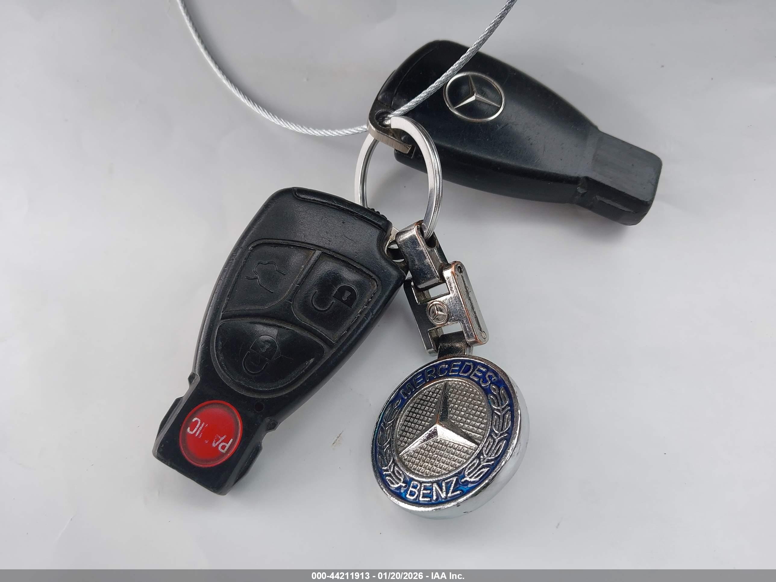 MERCEDES-BENZ S image 11