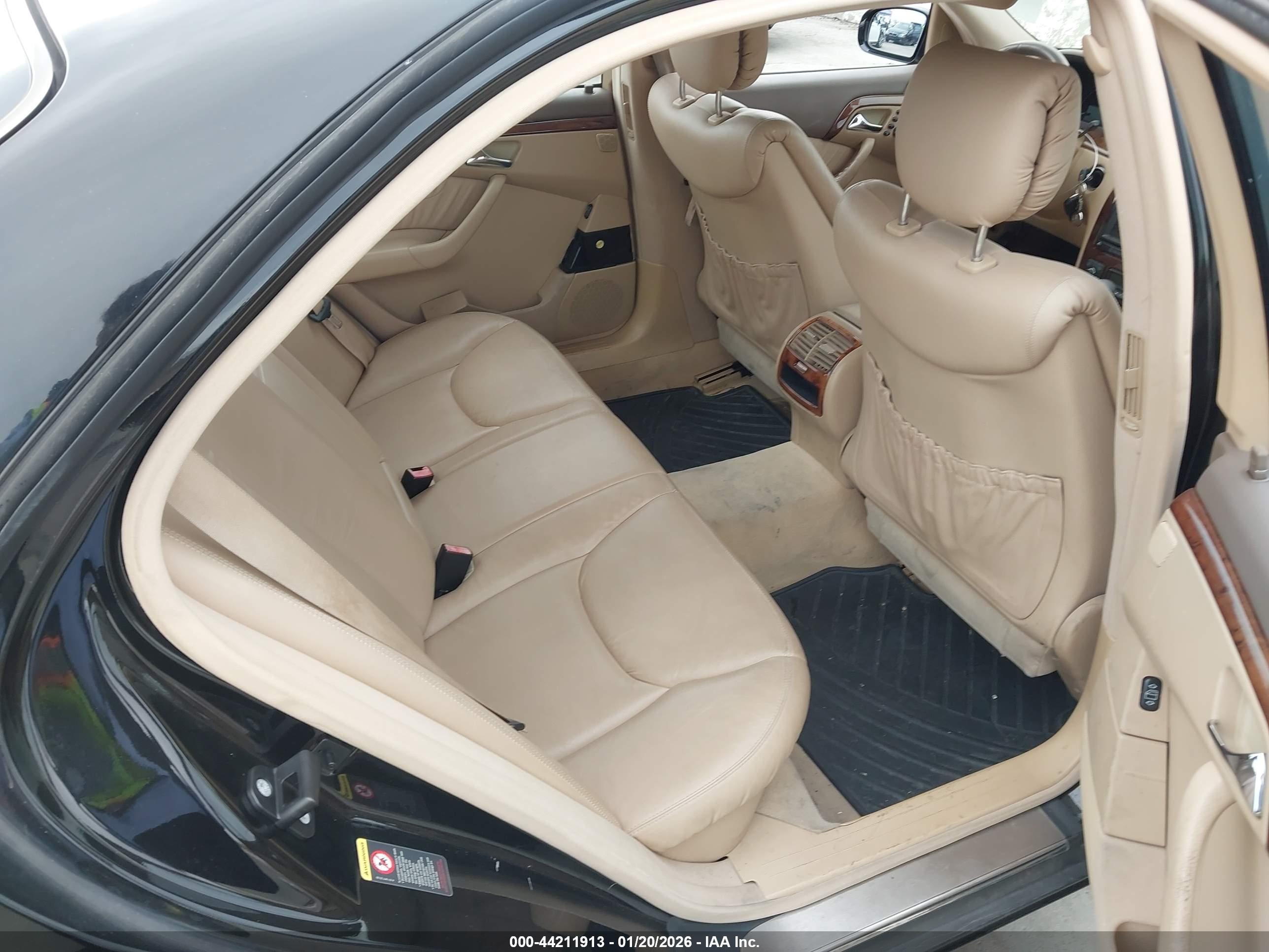 MERCEDES-BENZ S image 8