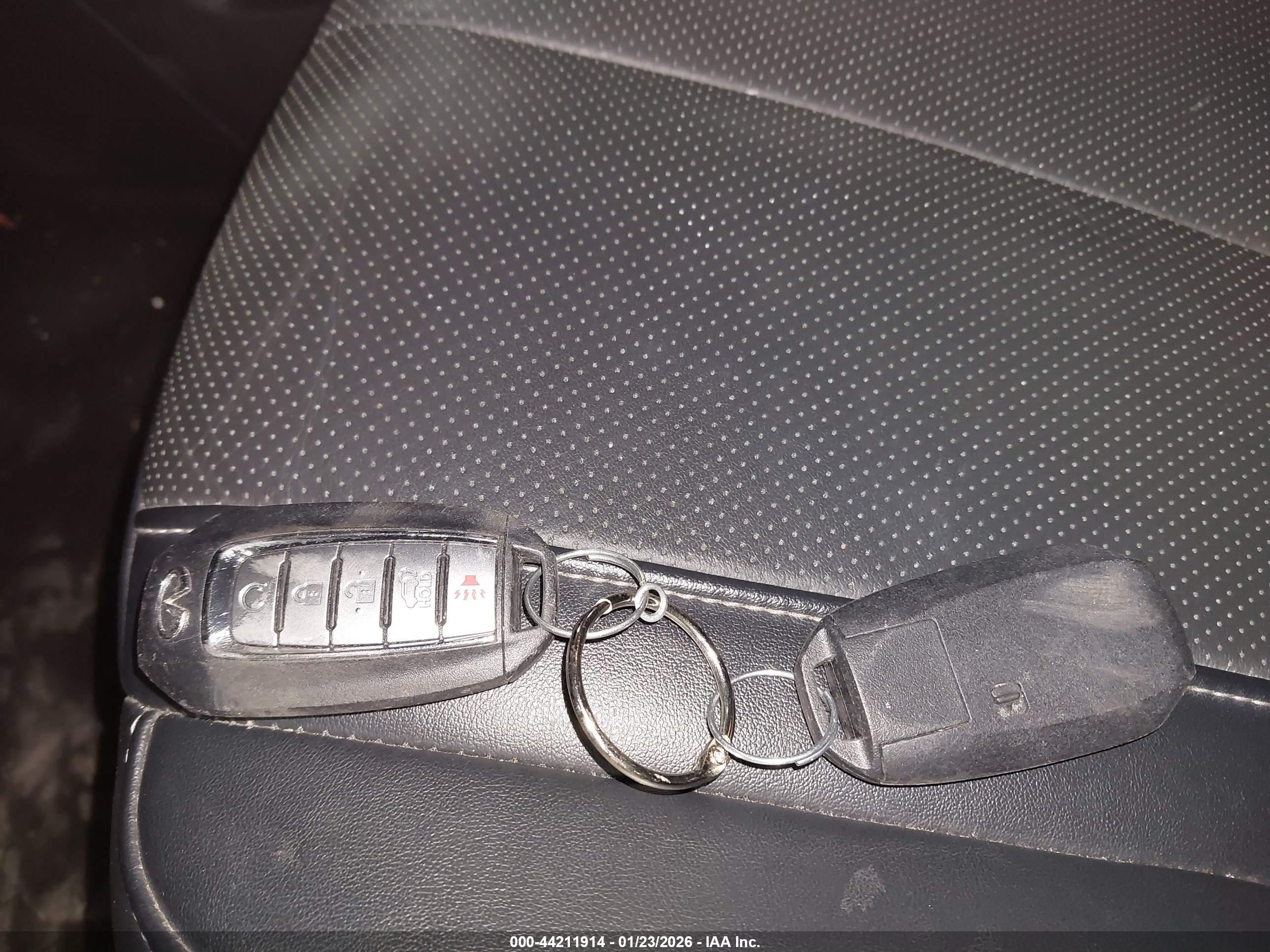 INFINITI QX60 image 11