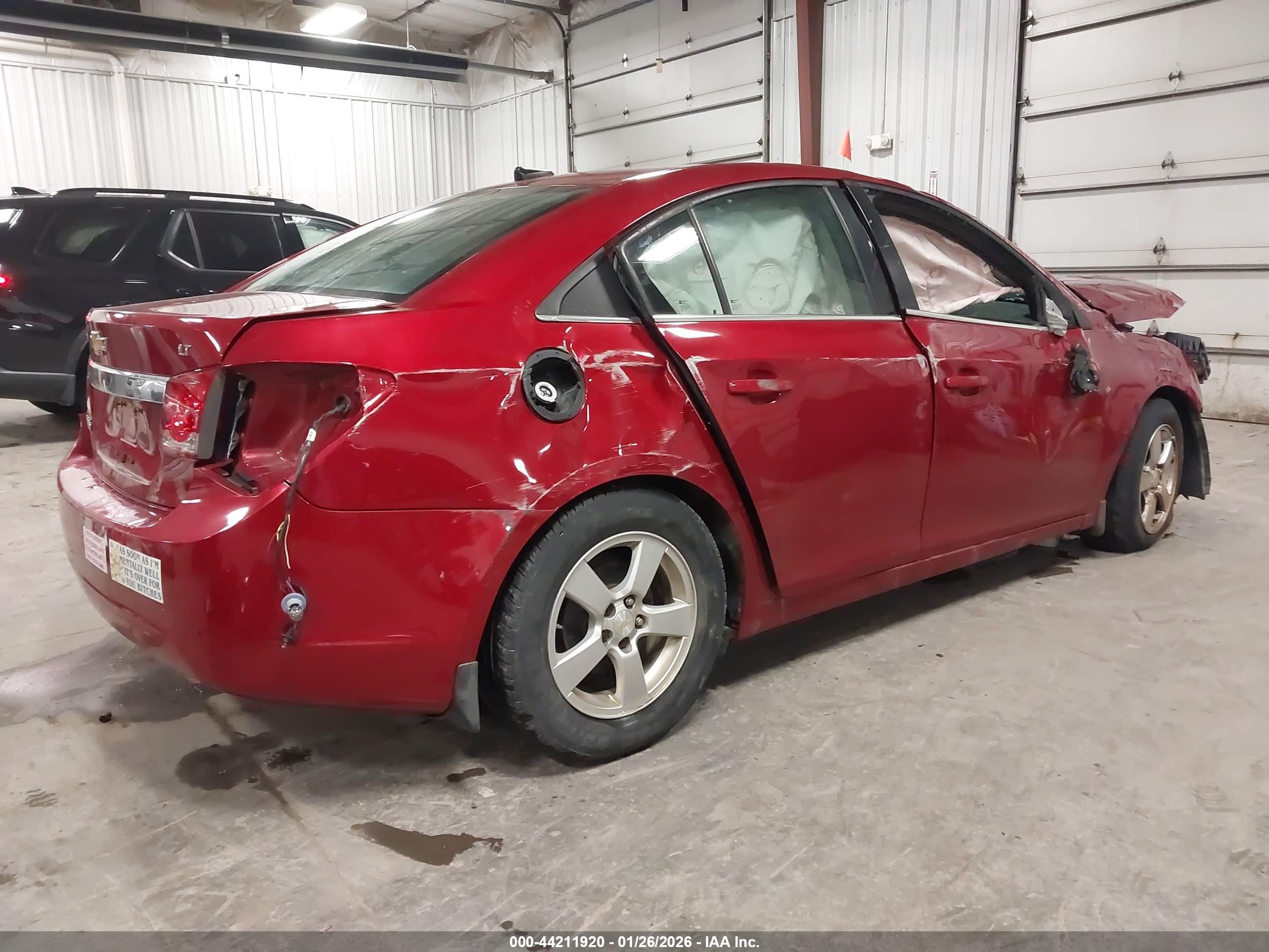 CHEVROLET CRUZE image 4
