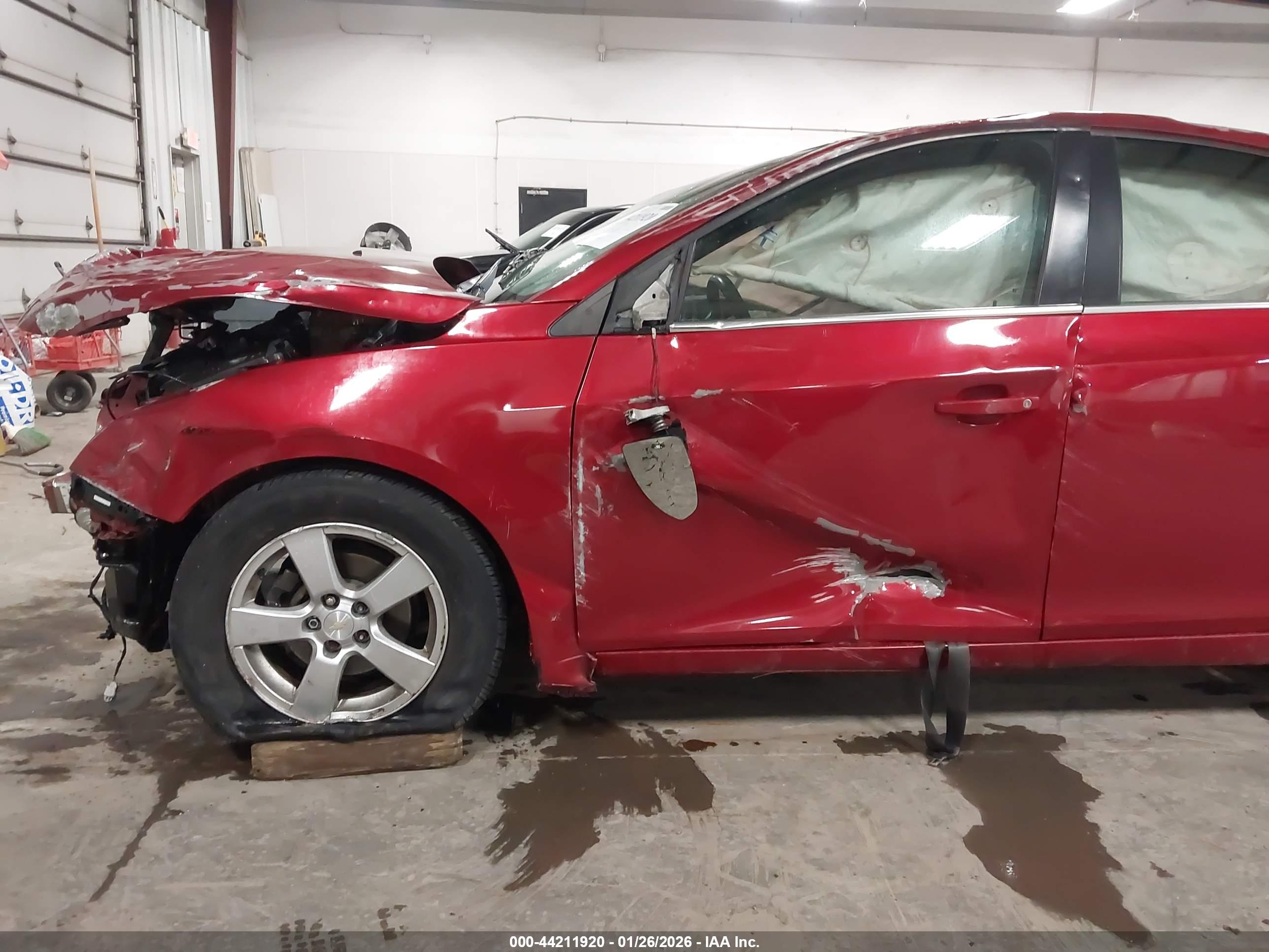 CHEVROLET CRUZE image 6
