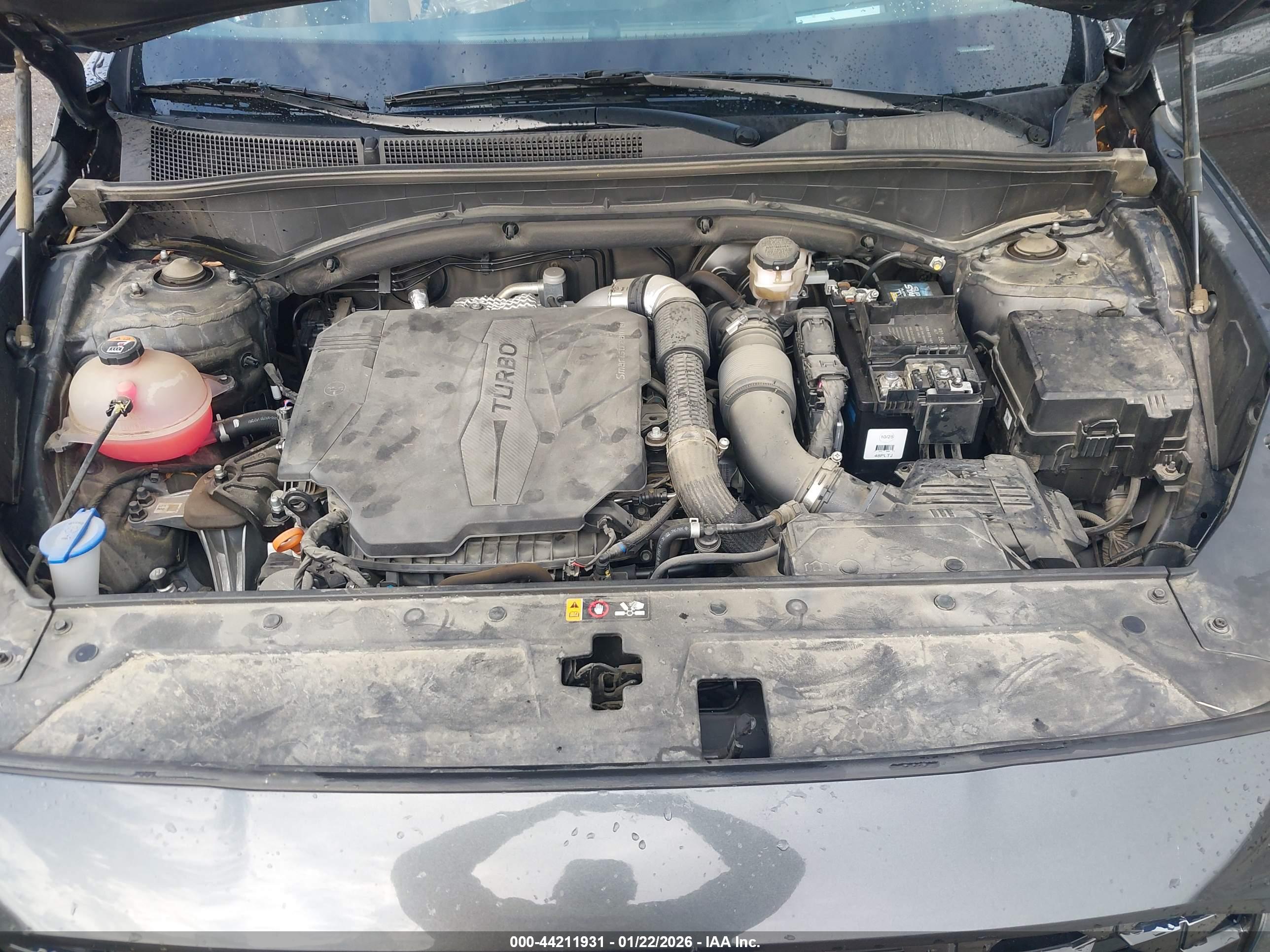 HYUNDAI SANTA image 10