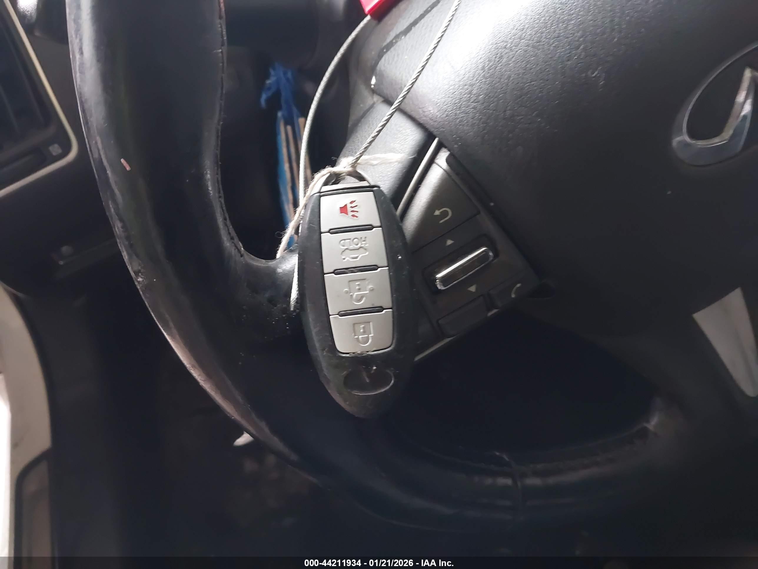 INFINITI Q50 image 11