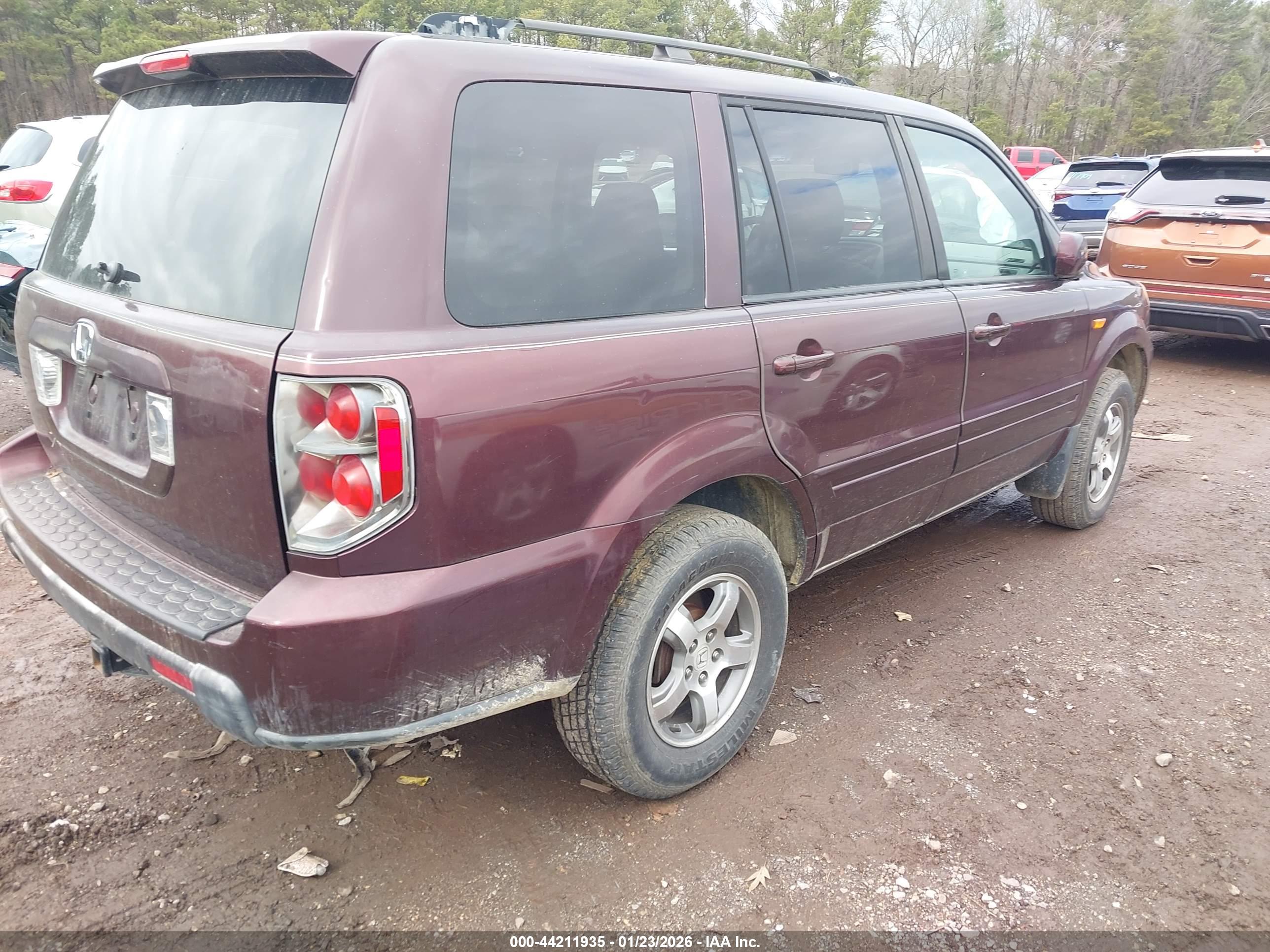 HONDA PILOT image 4