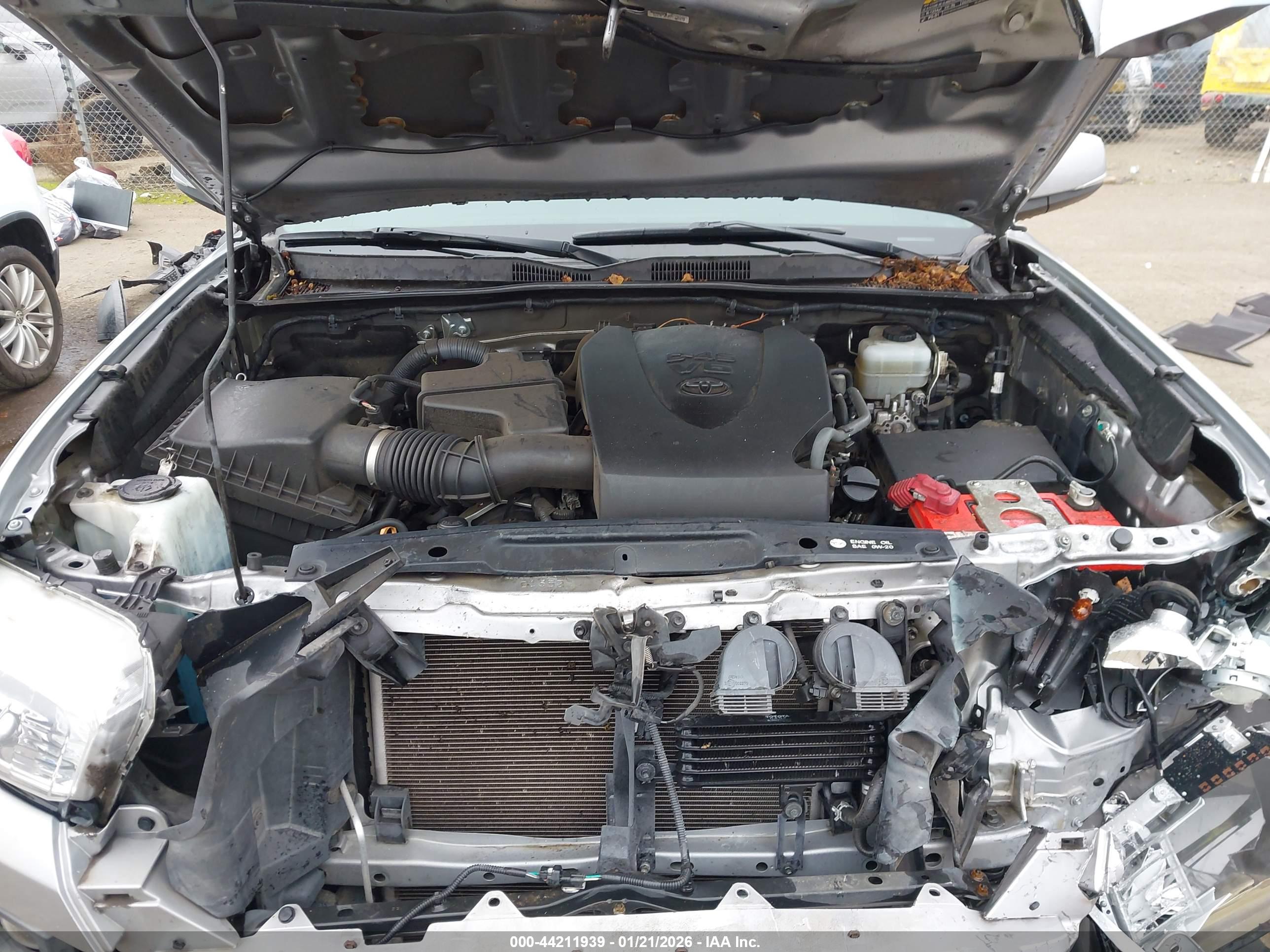 TOYOTA TACOMA image 10