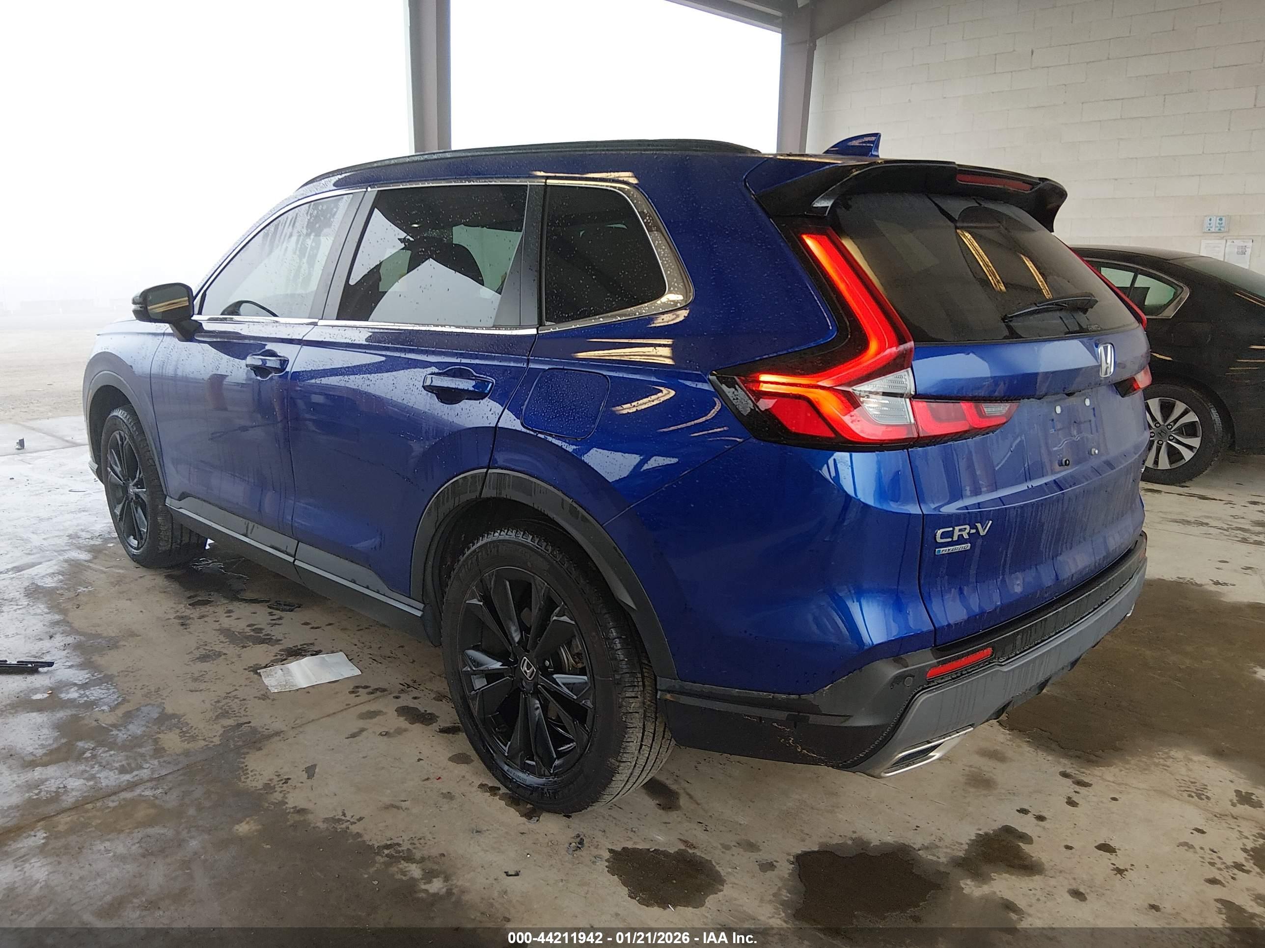 HONDA CR-V image 3