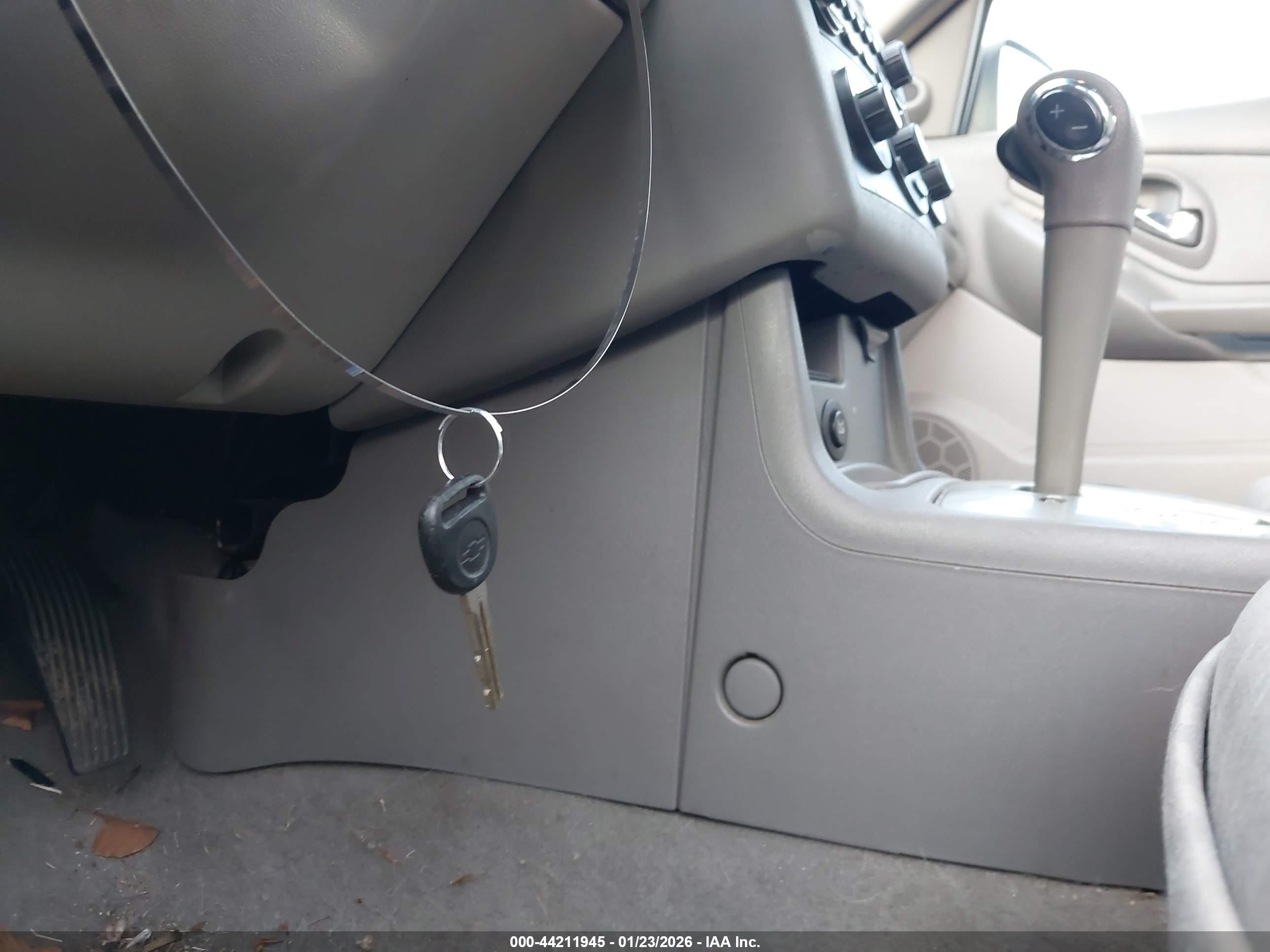 CHEVROLET MALIBU image 11