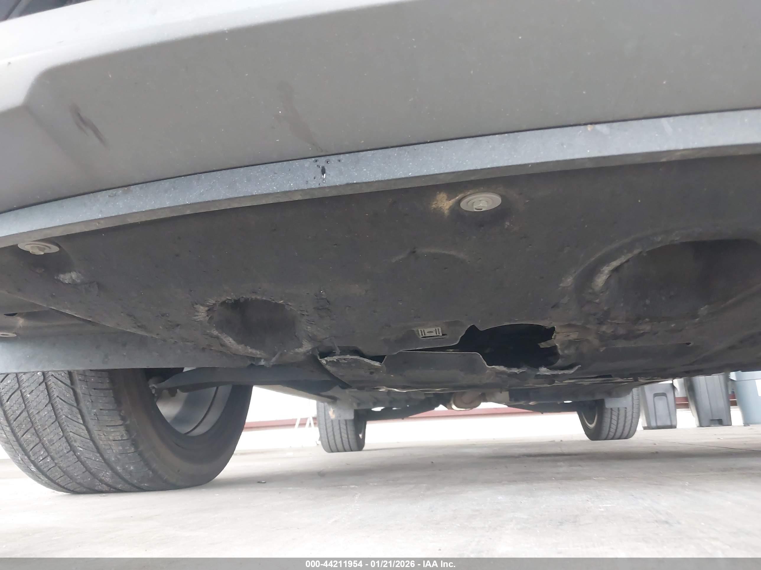 HYUNDAI TUCSON image 6