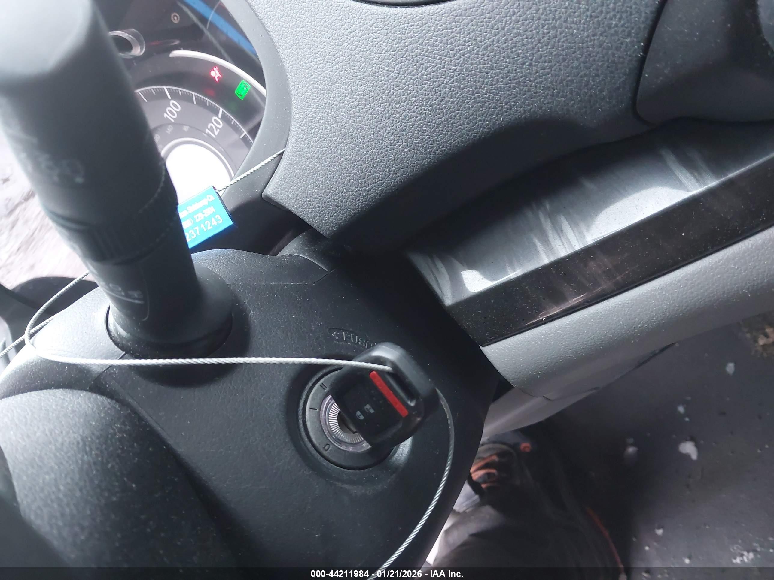 HONDA CR-V image 11