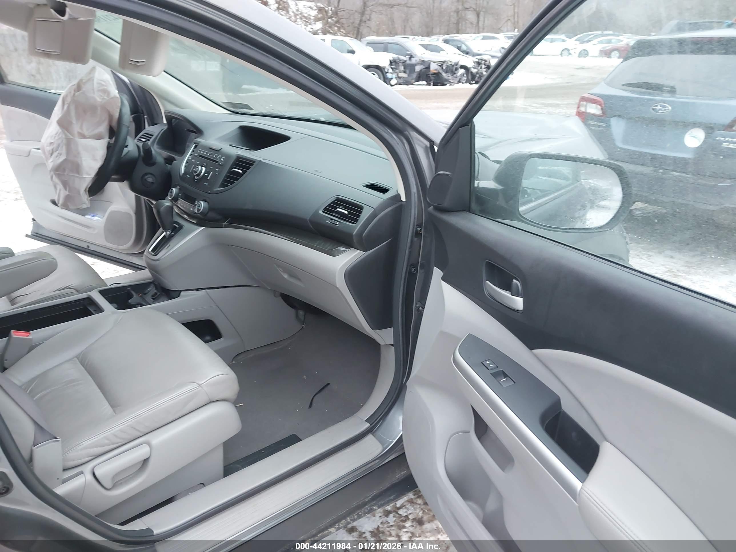 HONDA CR-V image 5