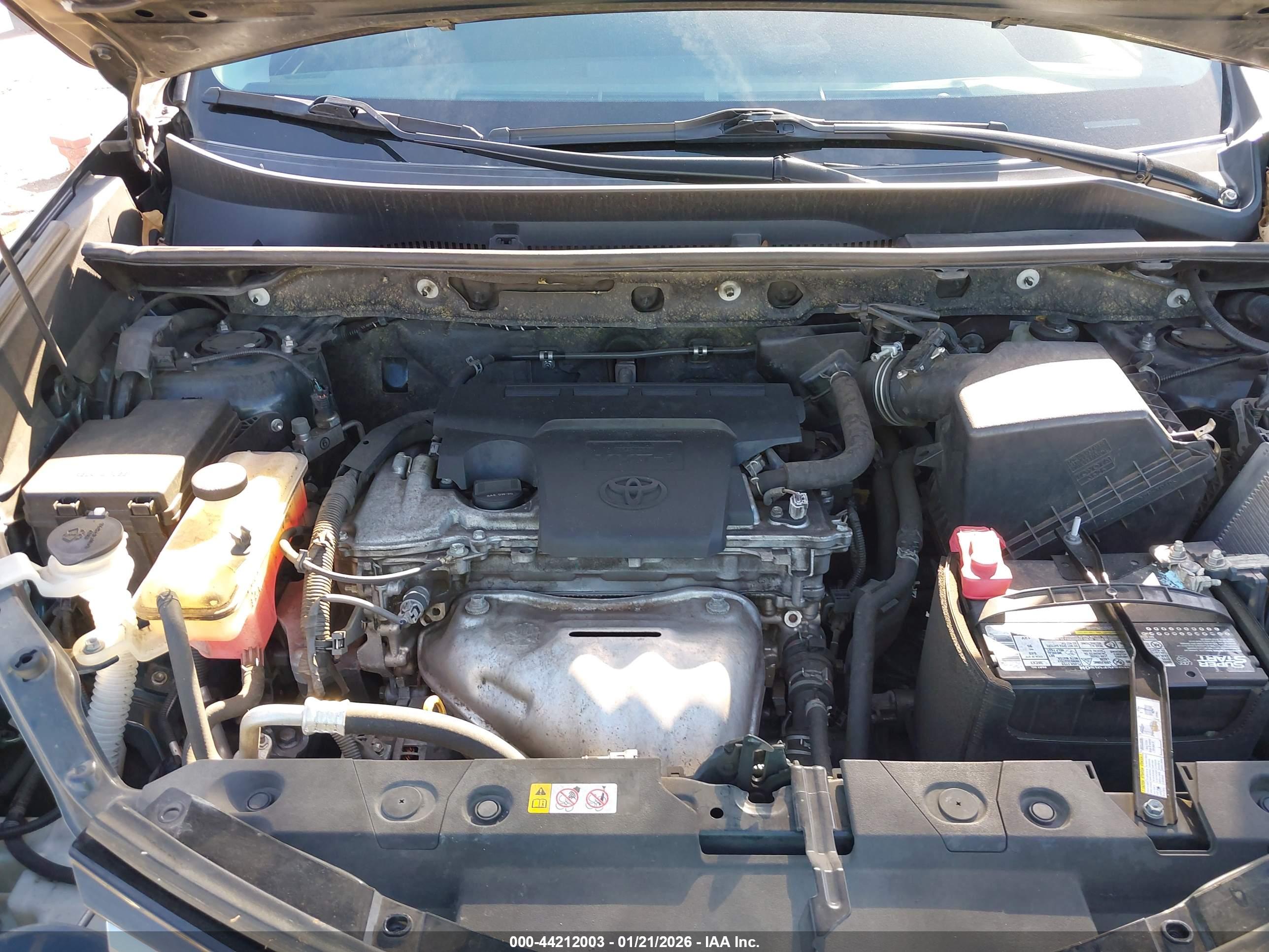 TOYOTA RAV4 image 10
