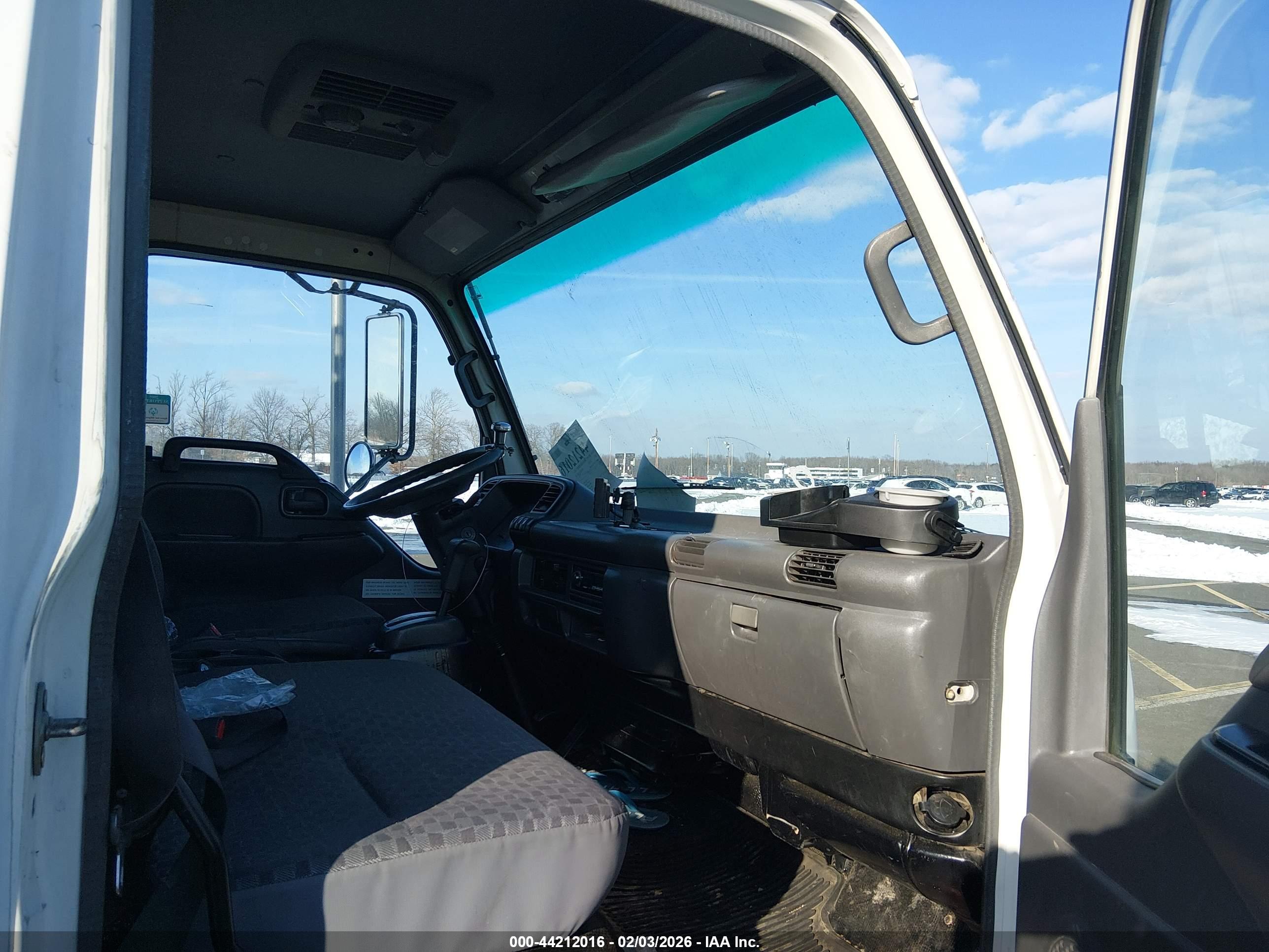 ISUZU W4S042 image 8