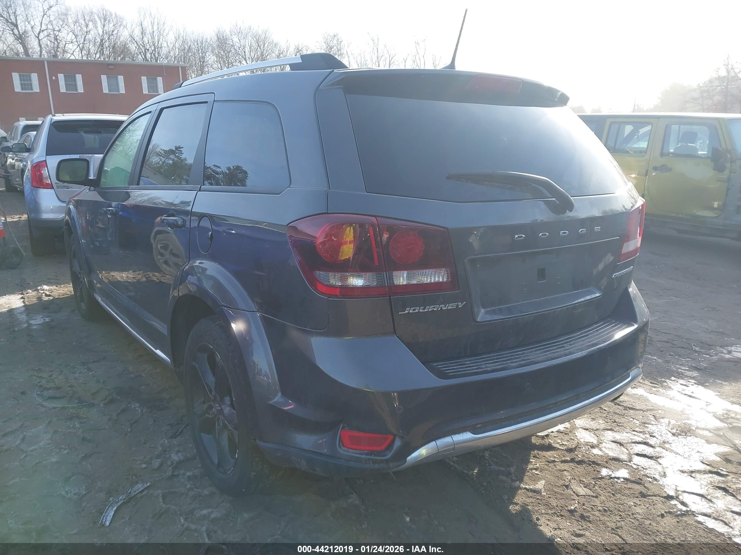 DODGE JOURNEY image 3