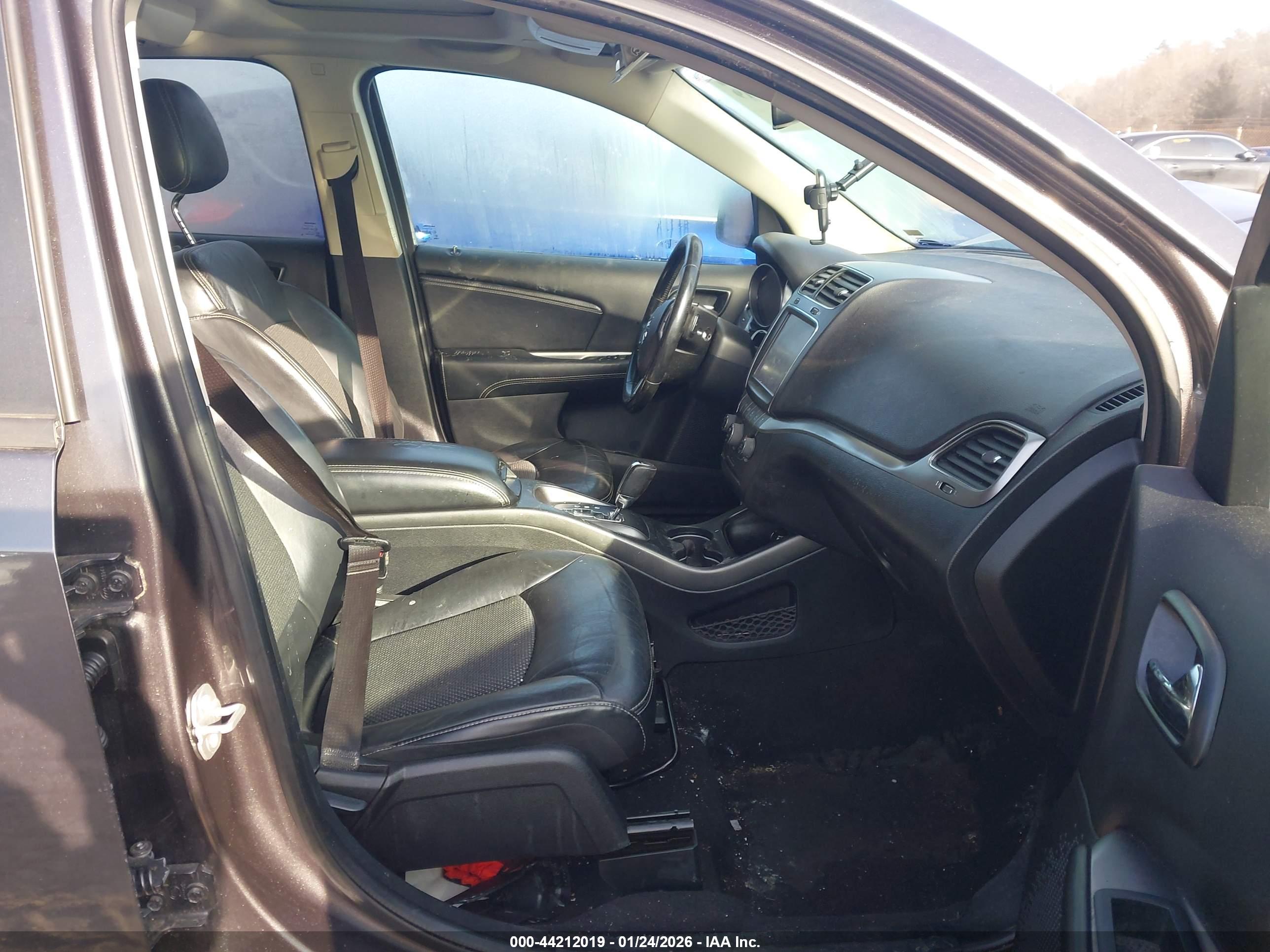DODGE JOURNEY image 5