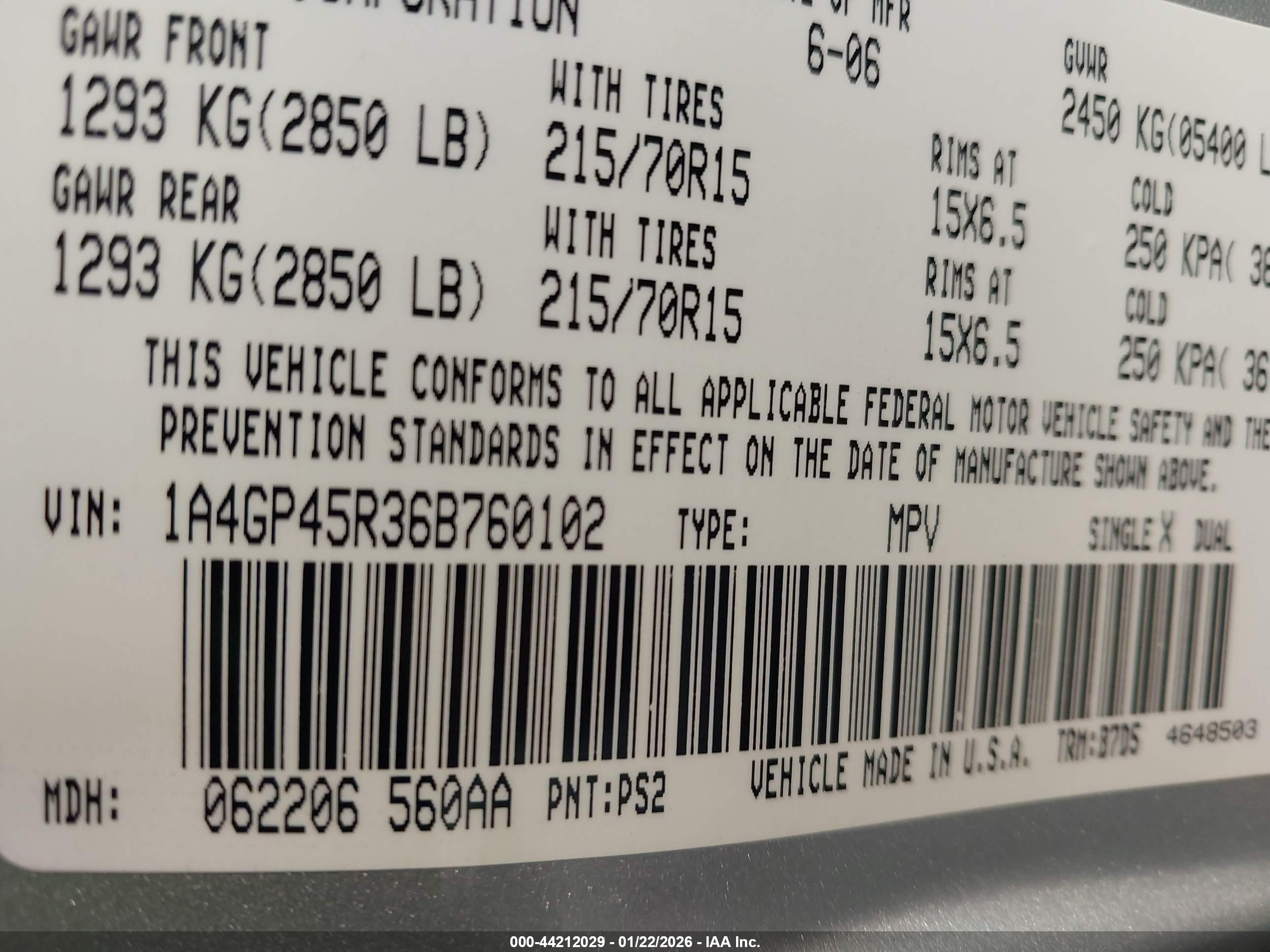 CHRYSLER TOWN image 9