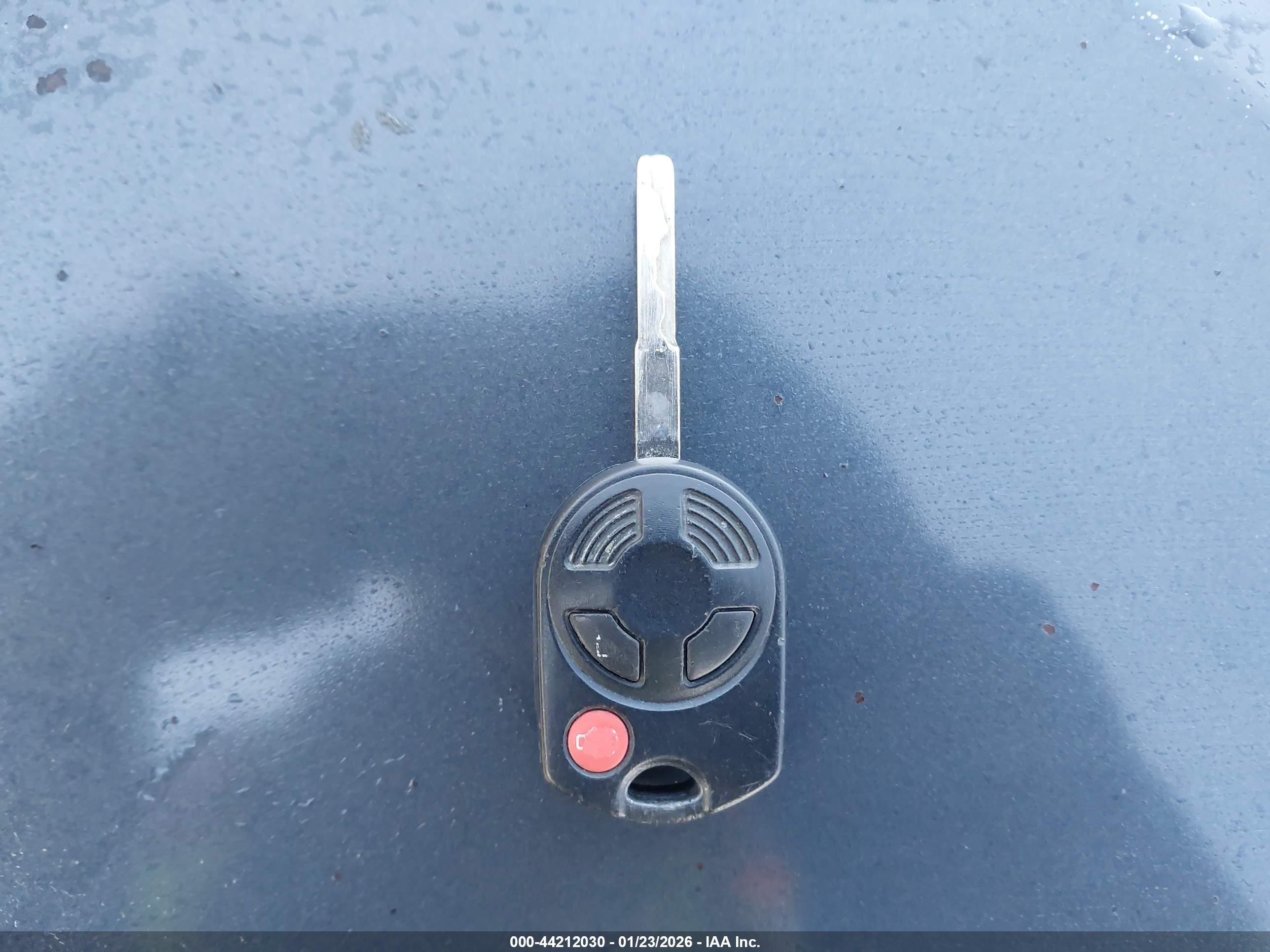 FORD ESCAPE image 11