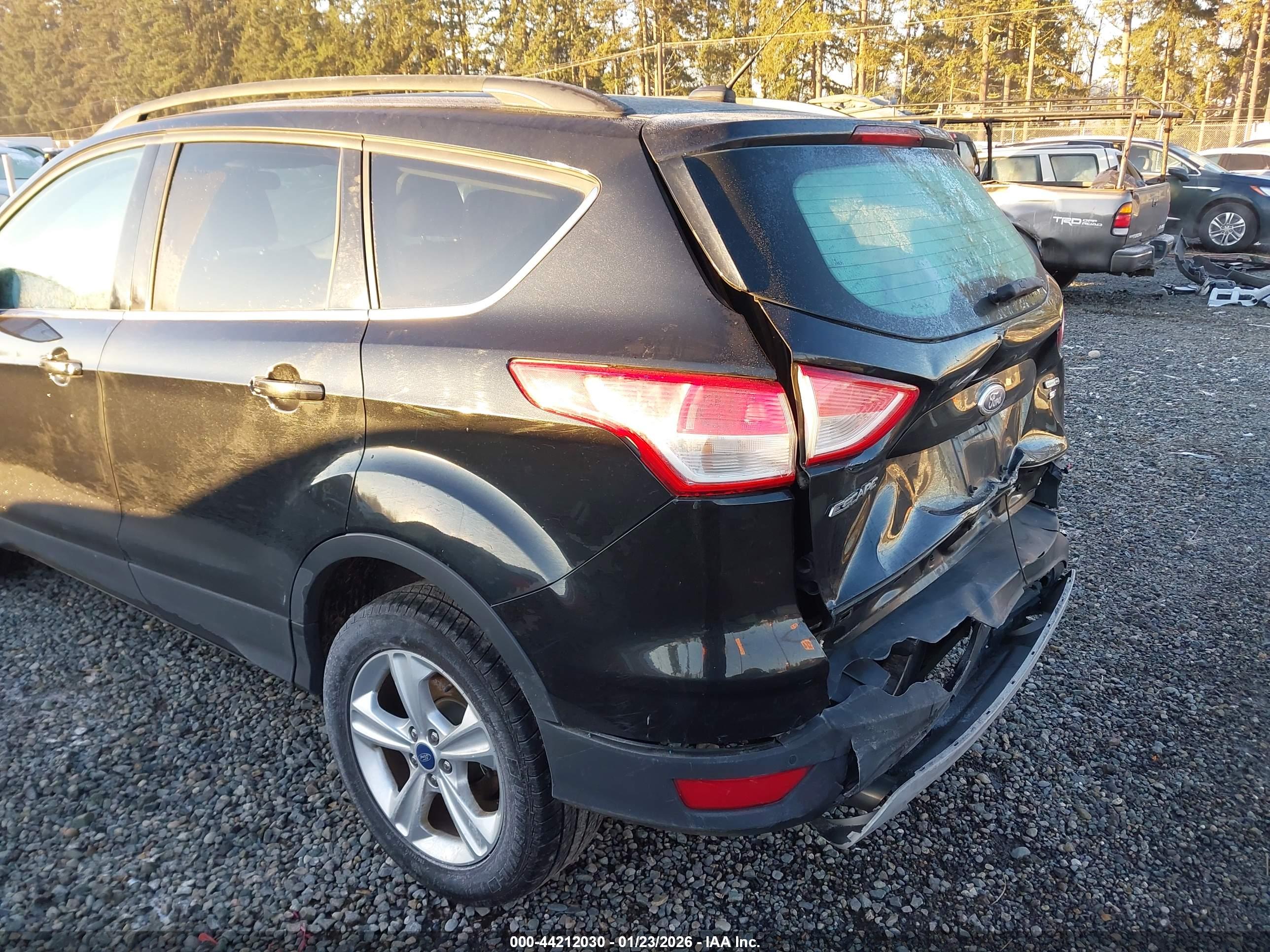 FORD ESCAPE image 6