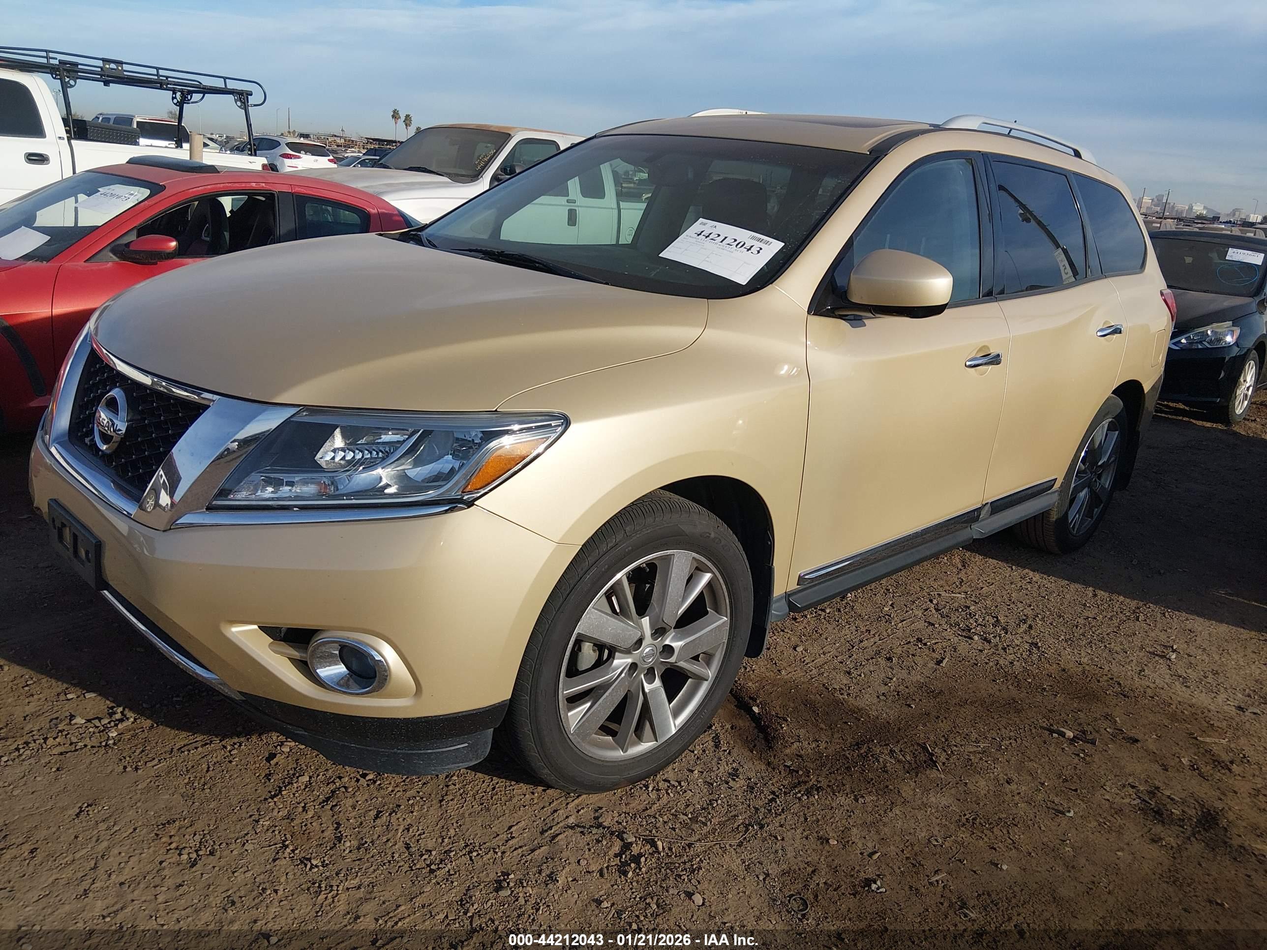 NISSAN PATHFINDER image 2