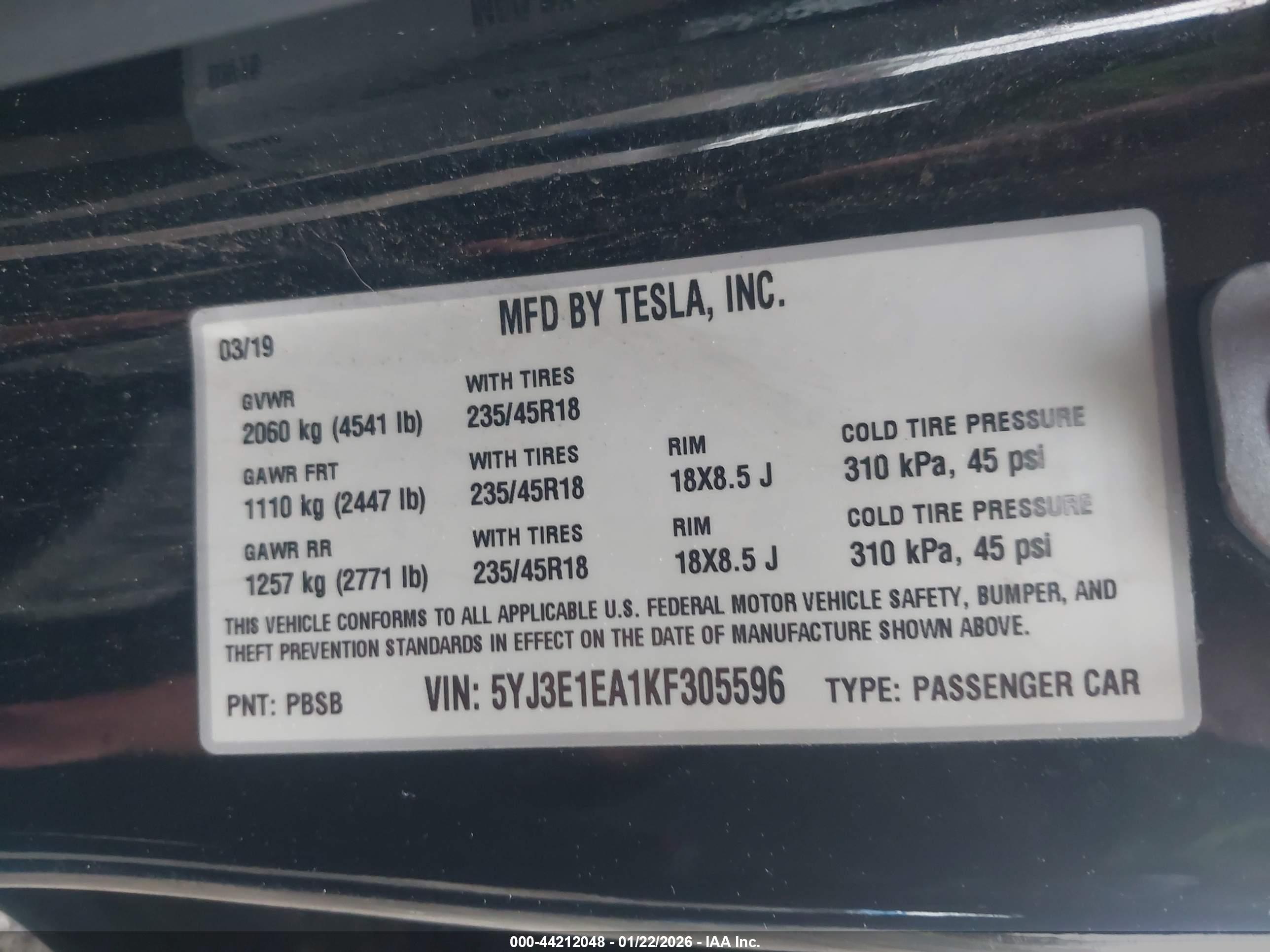 TESLA MODEL image 9