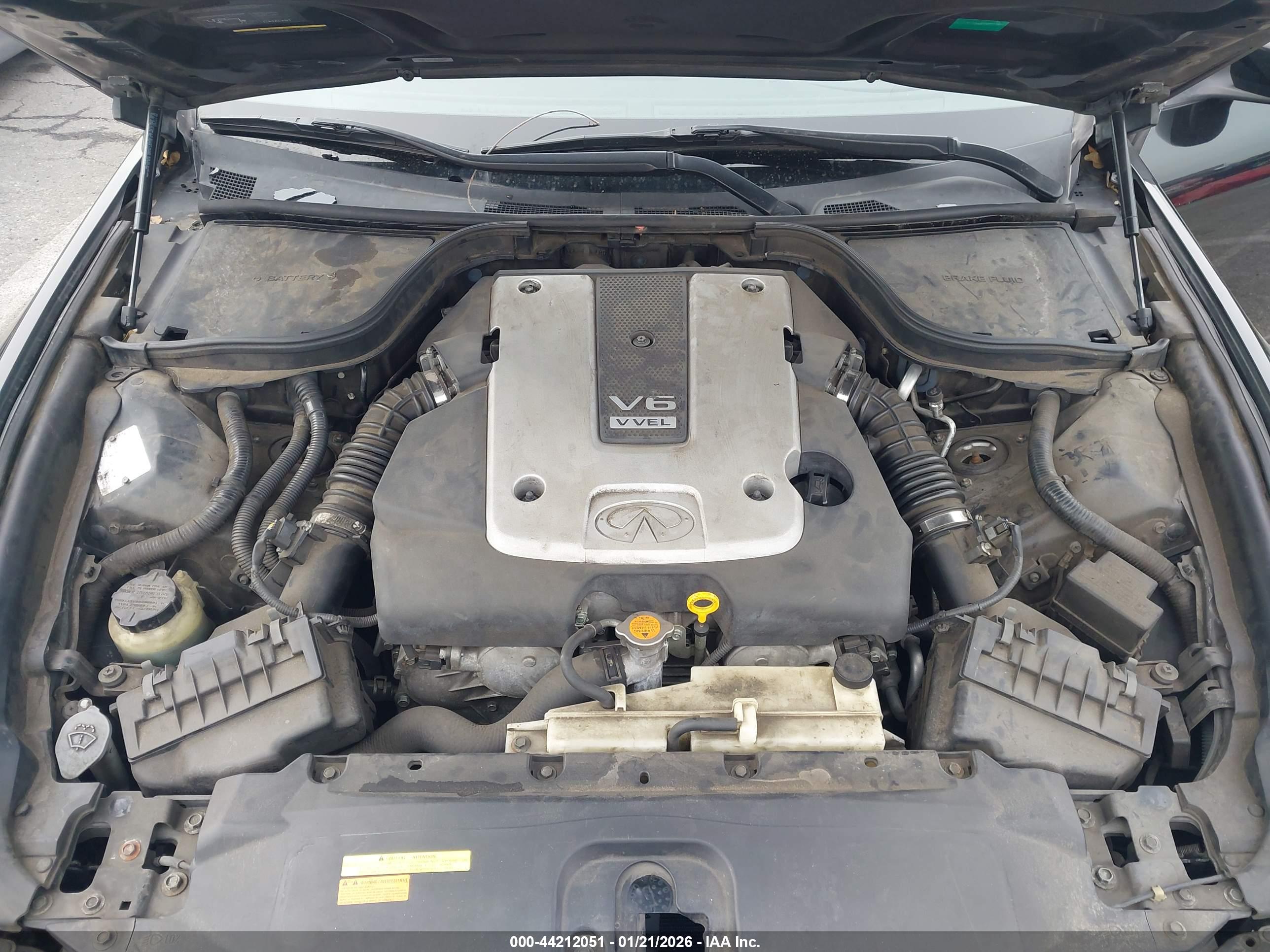 INFINITI G37 image 10
