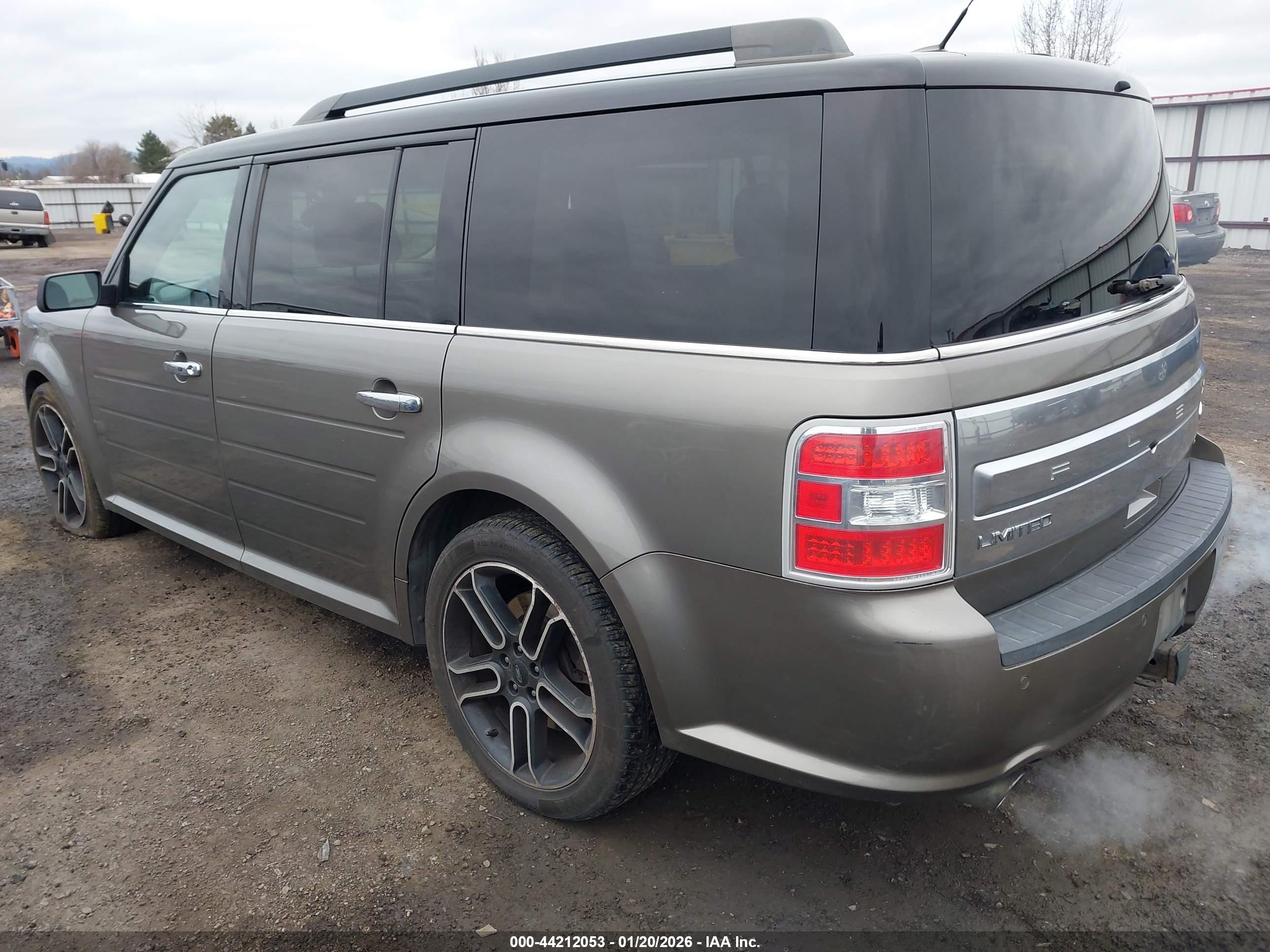 FORD FLEX image 3