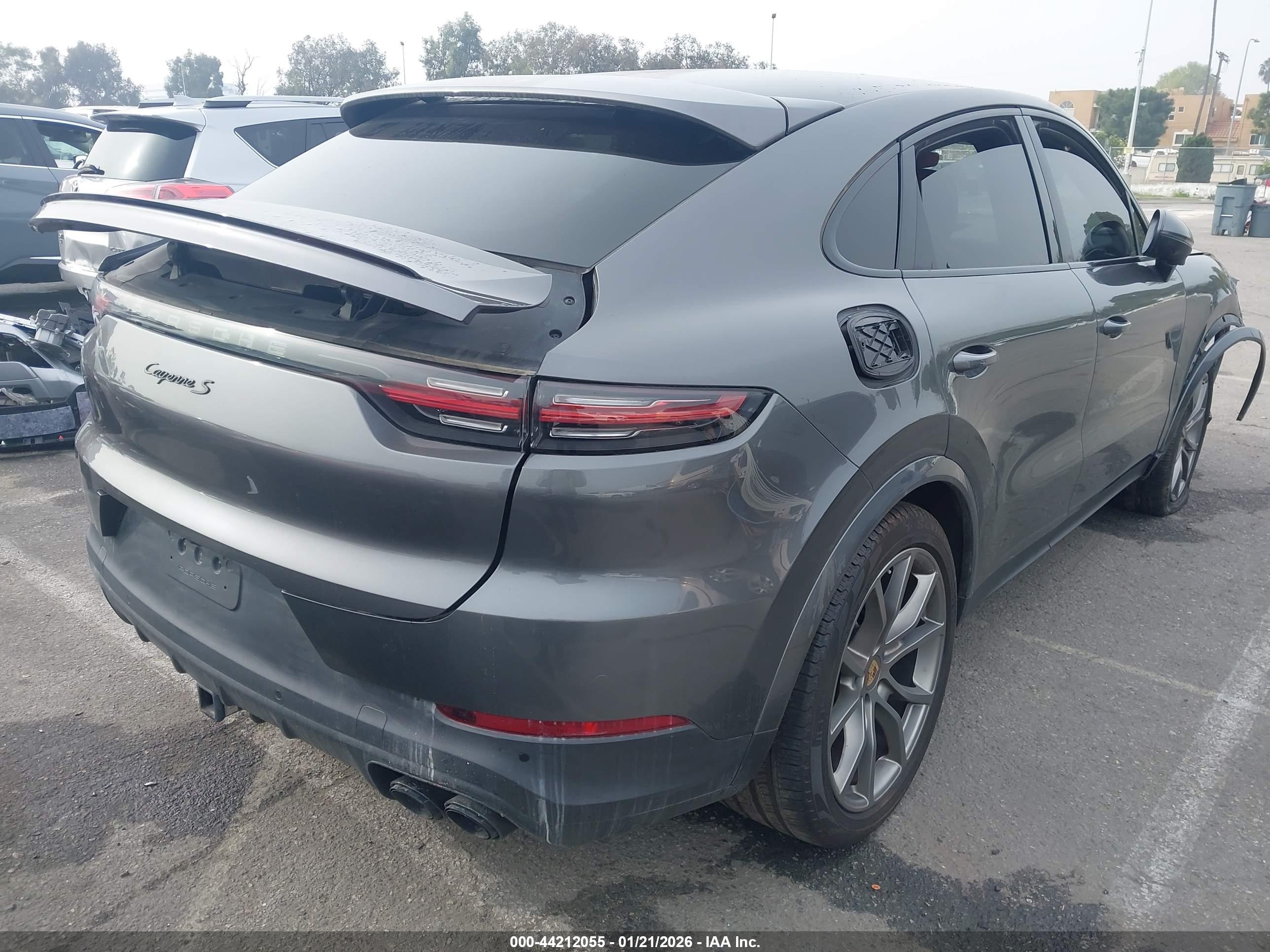 PORSCHE CAYENNE image 4