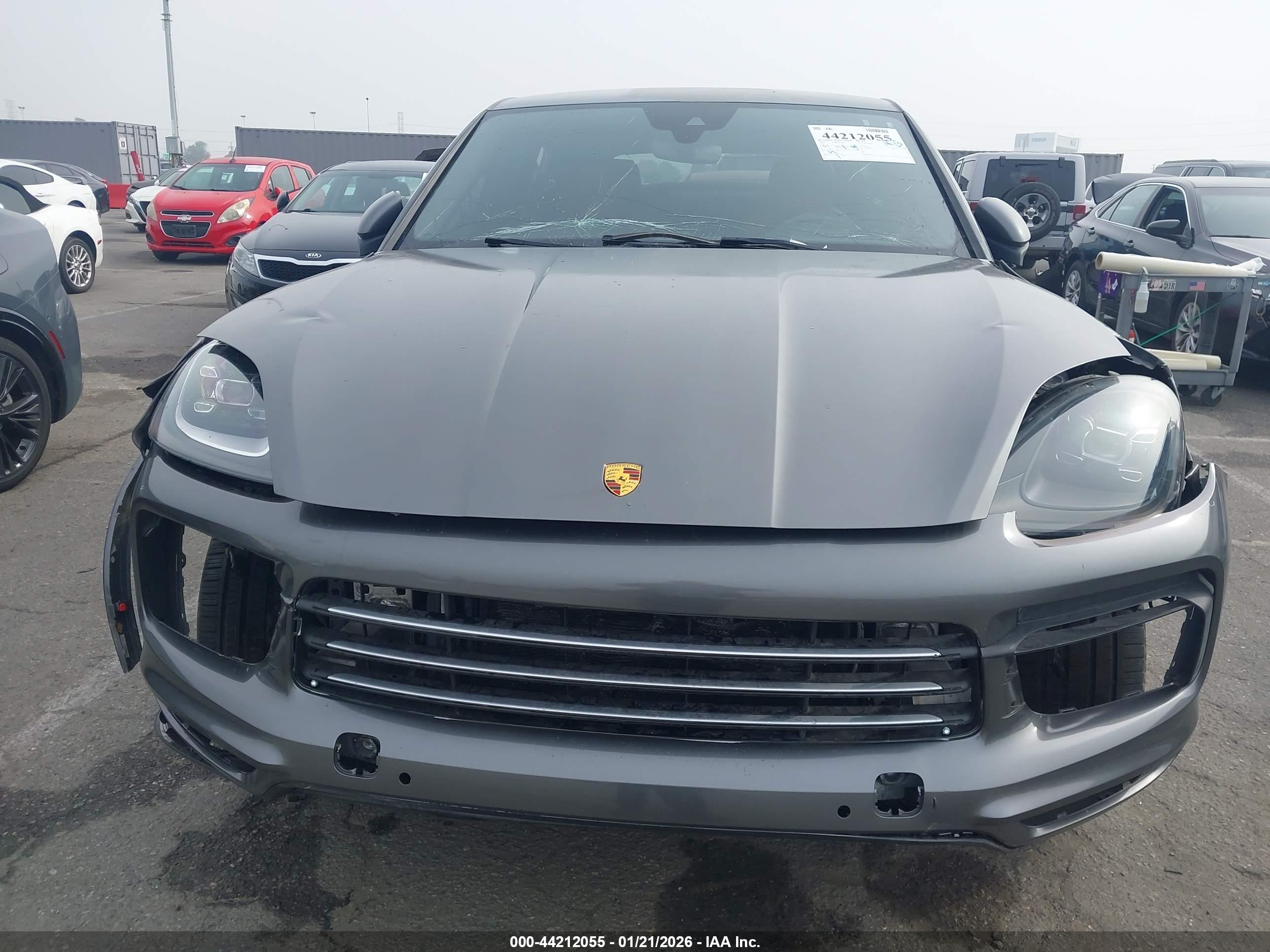 PORSCHE CAYENNE image 6