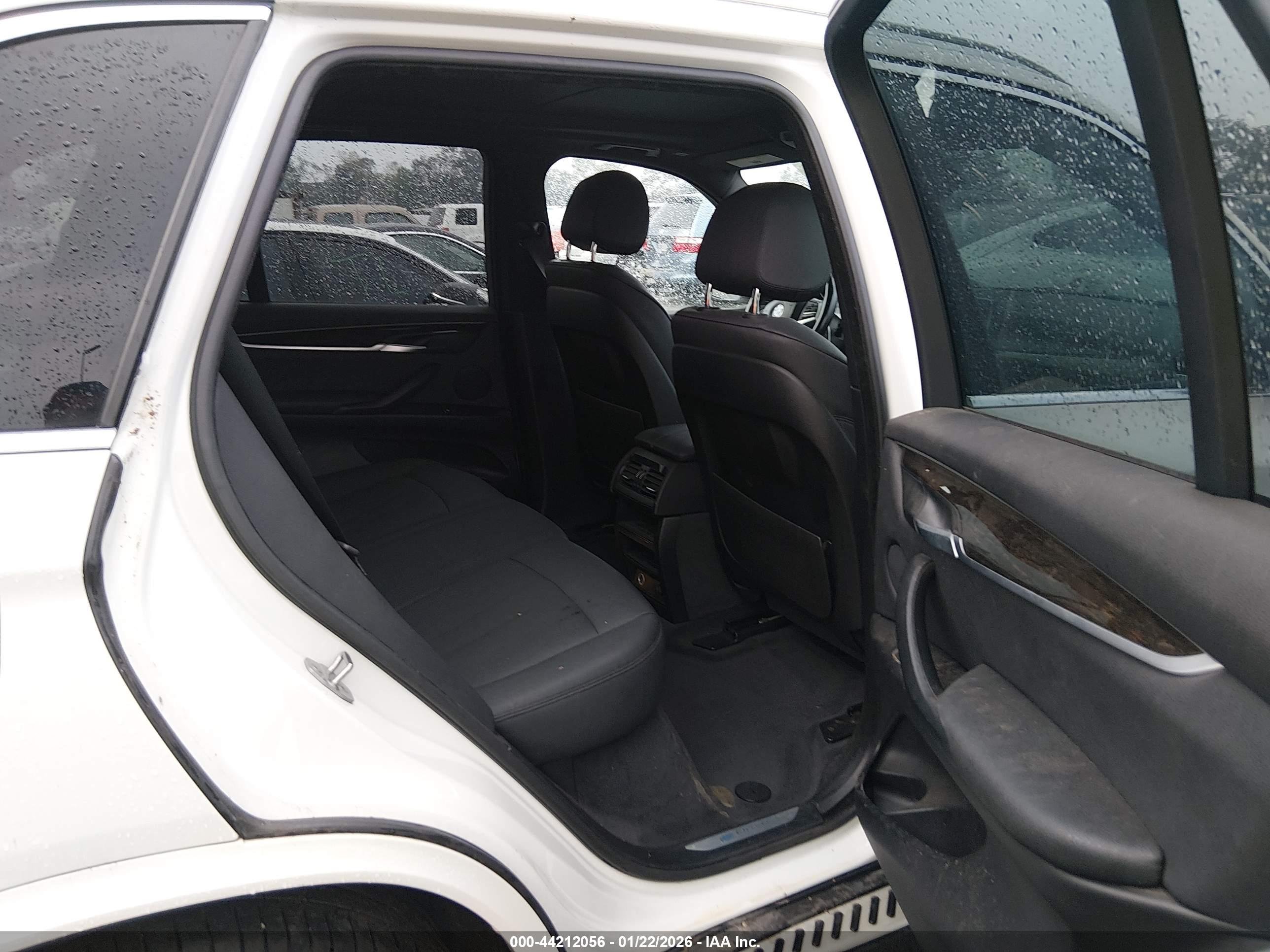 BMW X5 image 8
