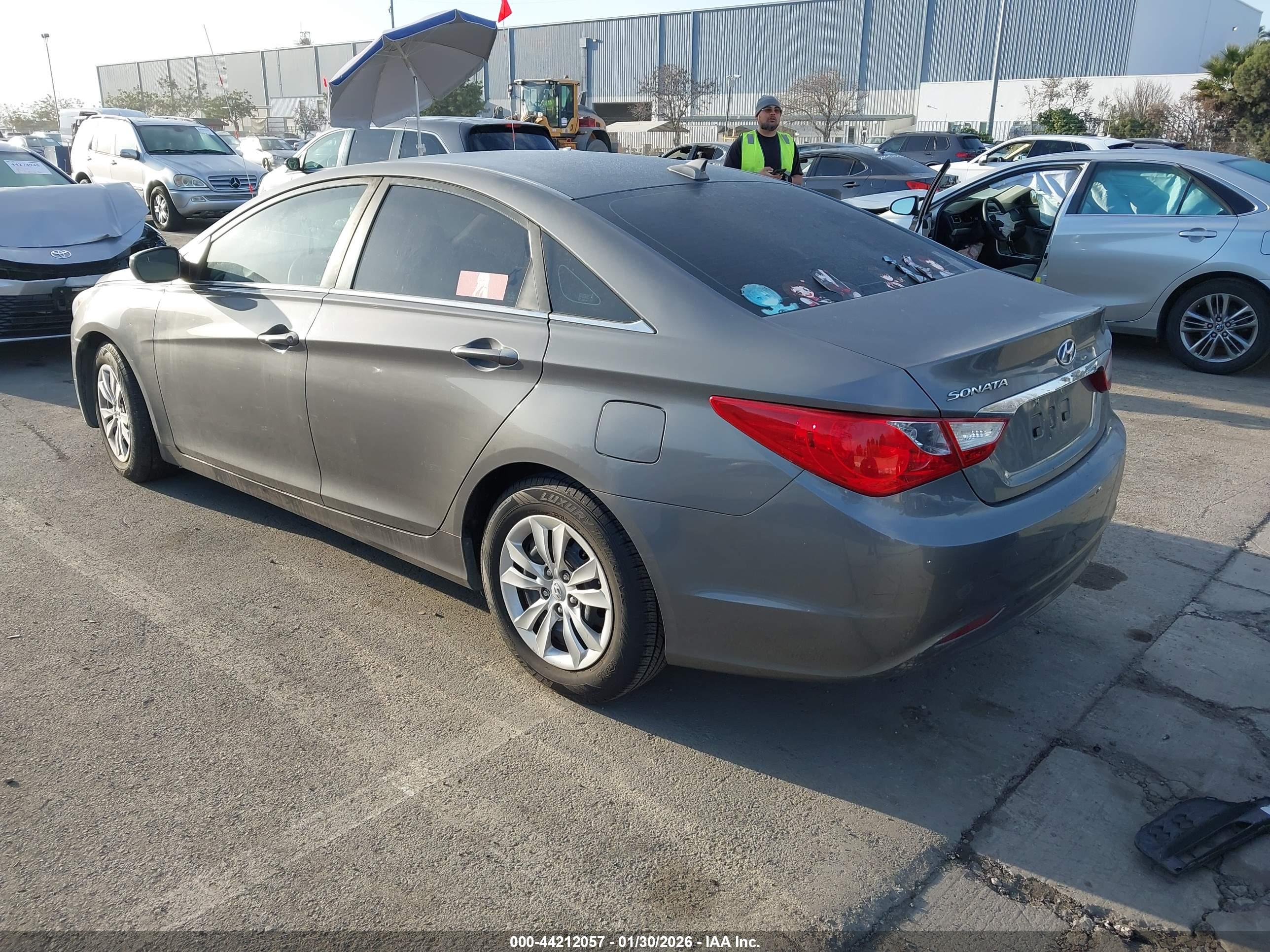 HYUNDAI SONATA image 3