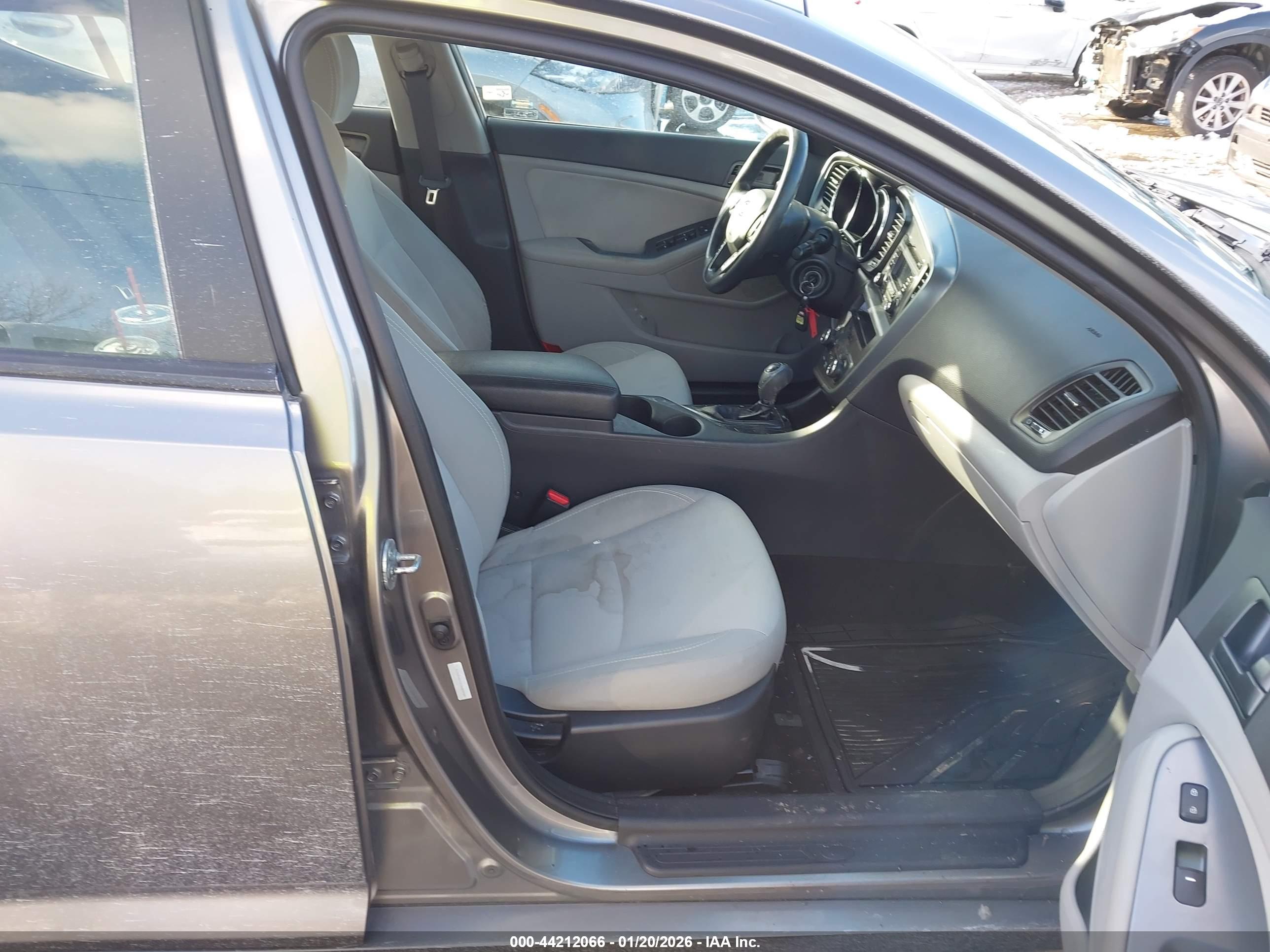 KIA OPTIMA image 5