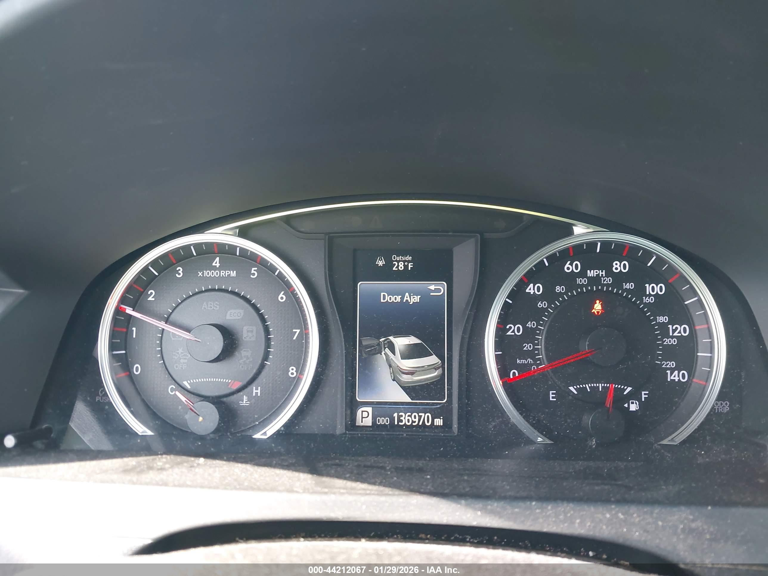 TOYOTA CAMRY image 7