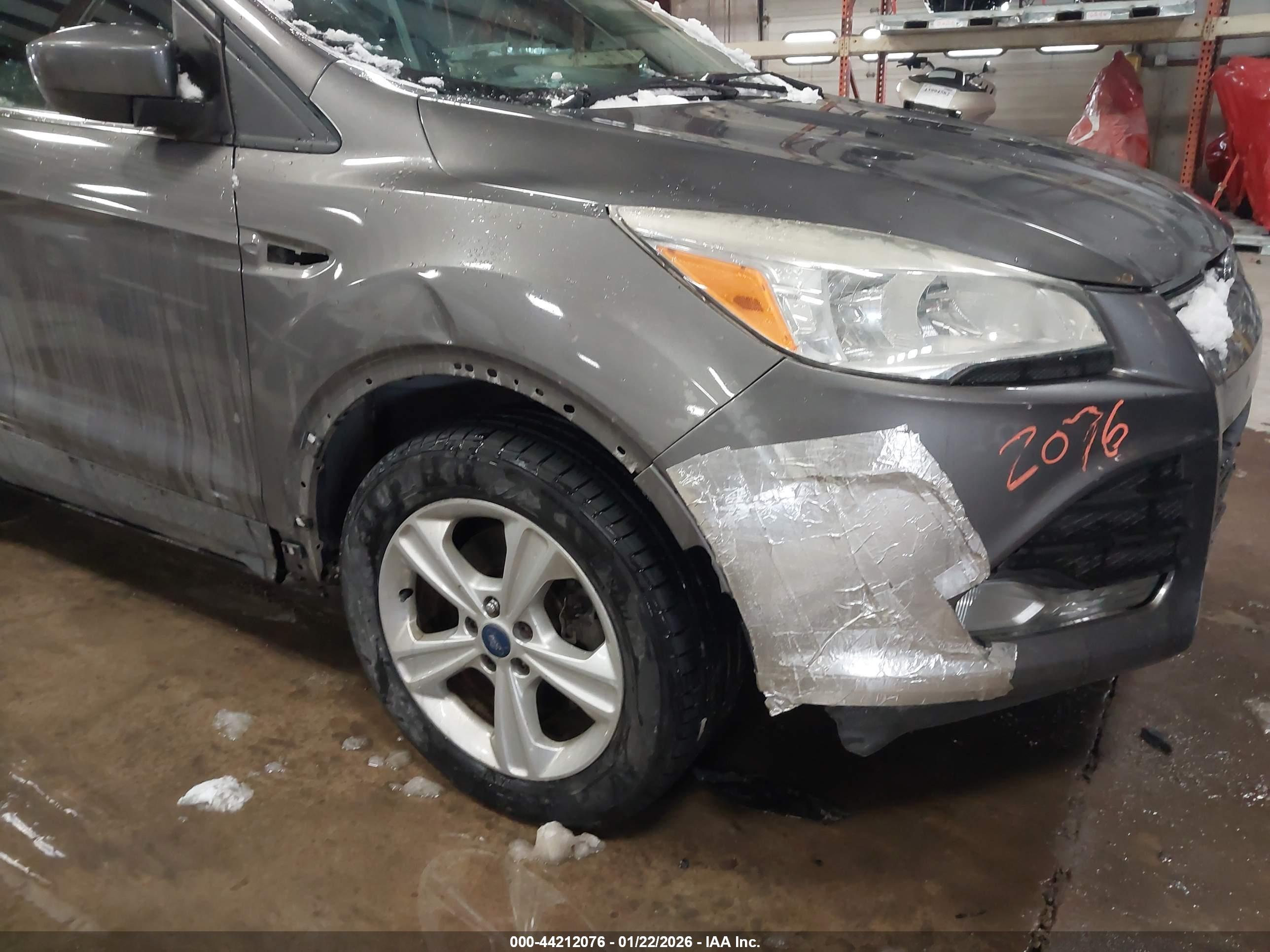 FORD ESCAPE image 6