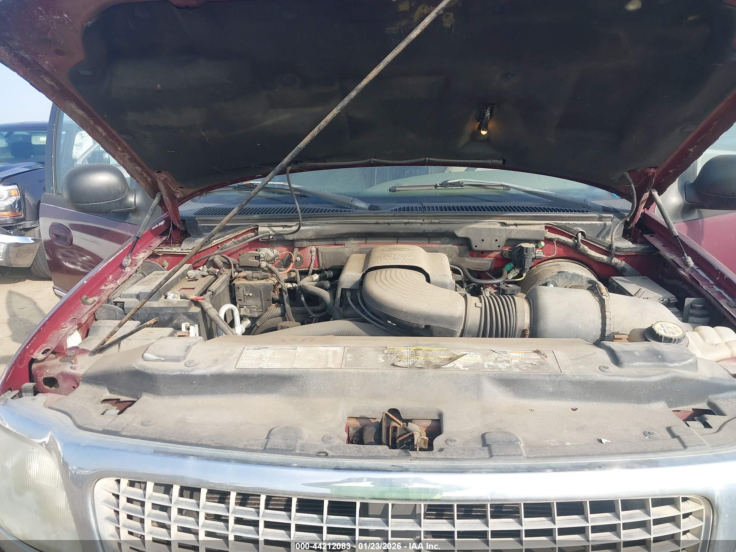 FORD EXPEDITION image 10