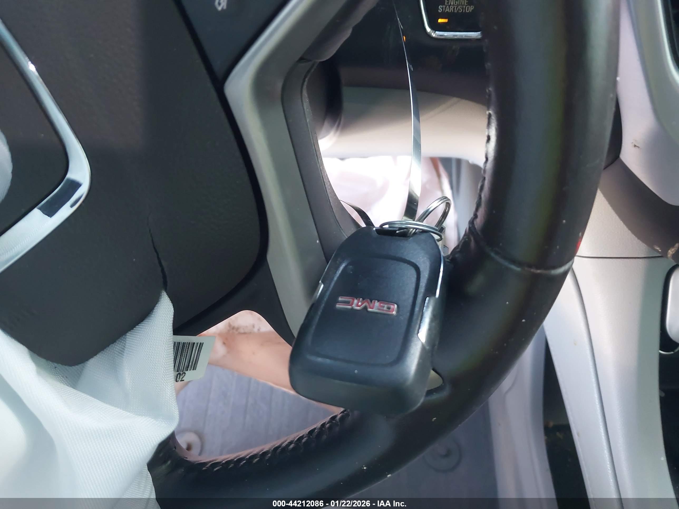 GMC ACADIA image 11