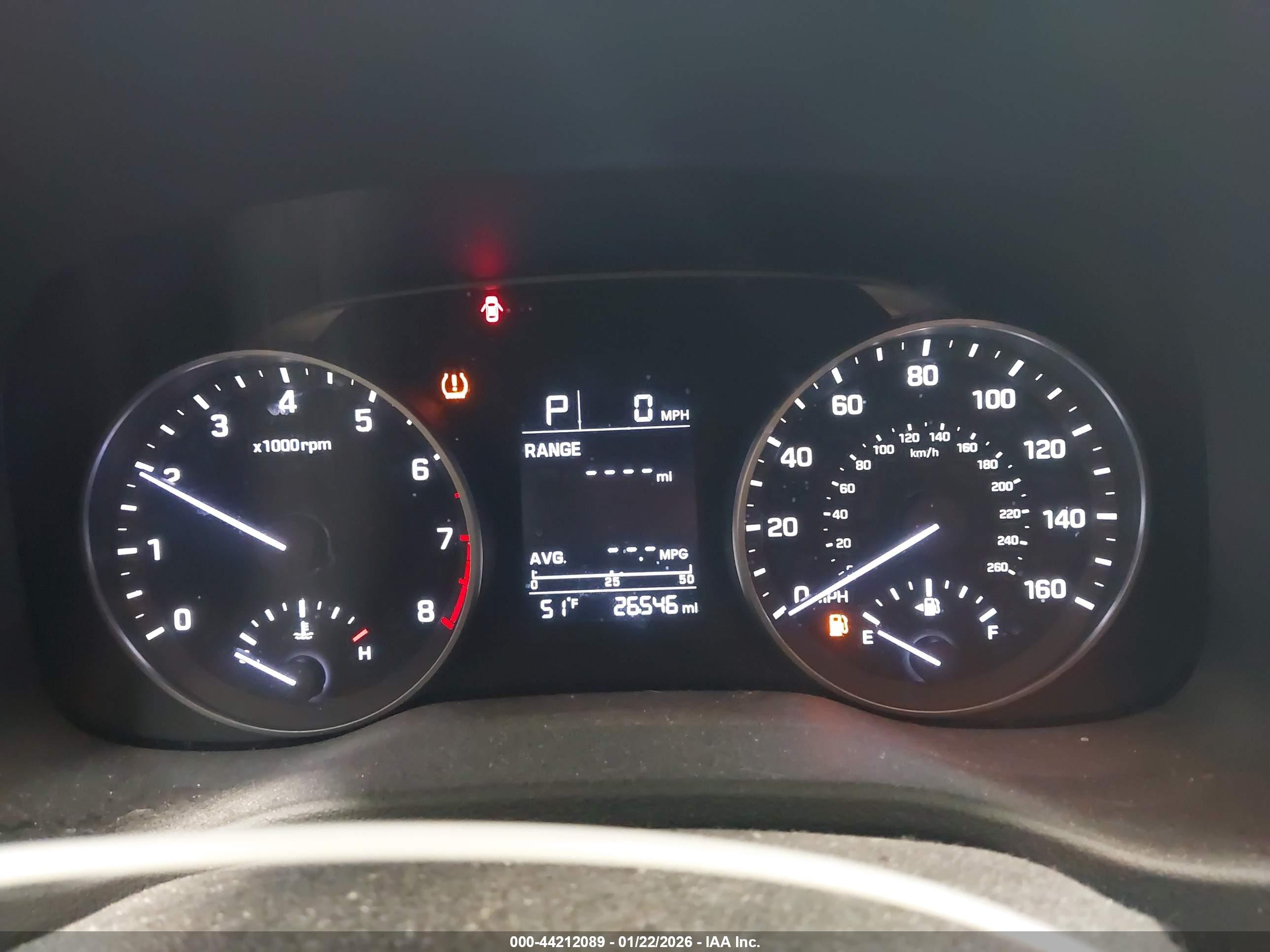 HYUNDAI ELANTRA image 7