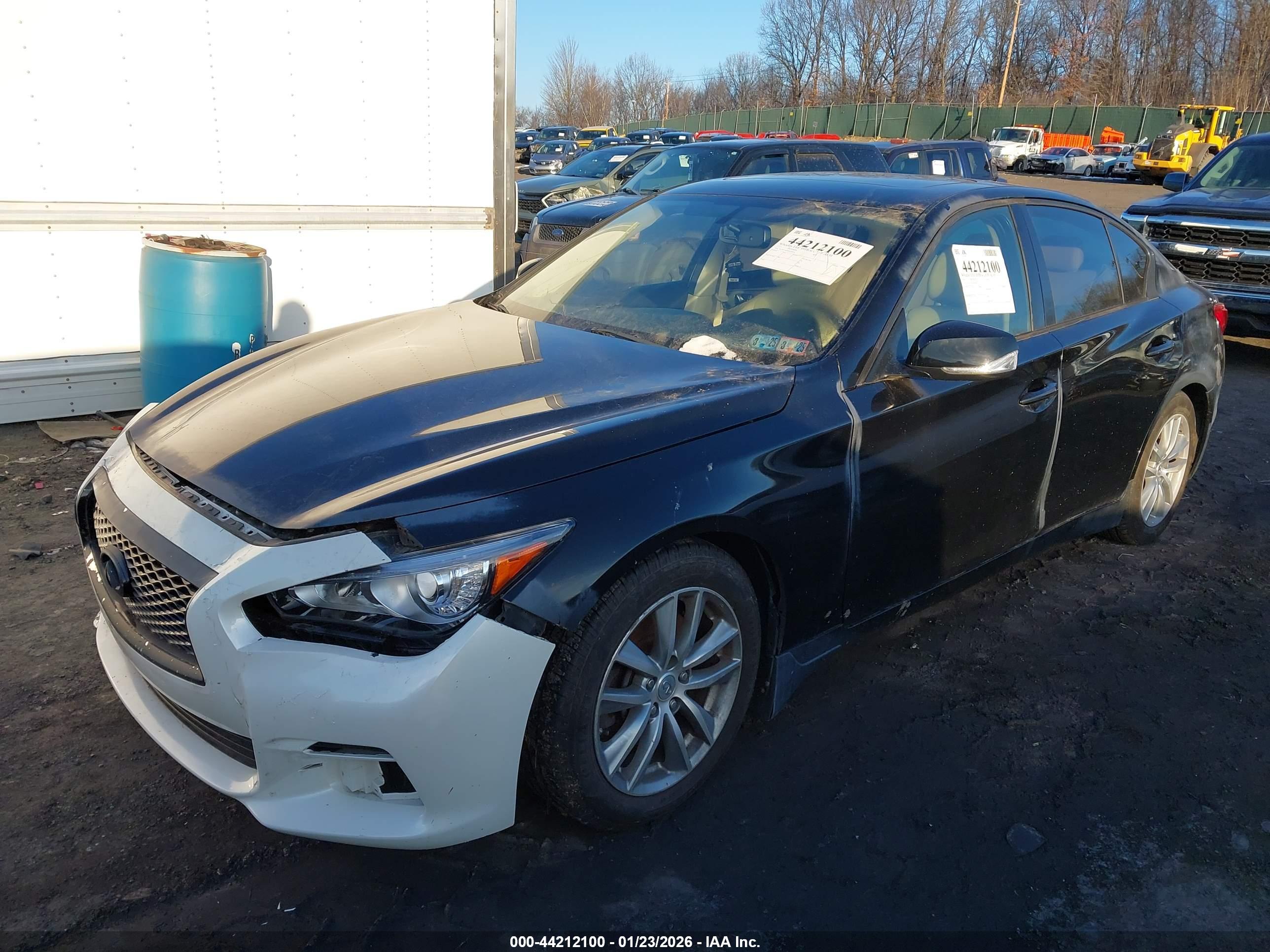 INFINITI Q50 image 2