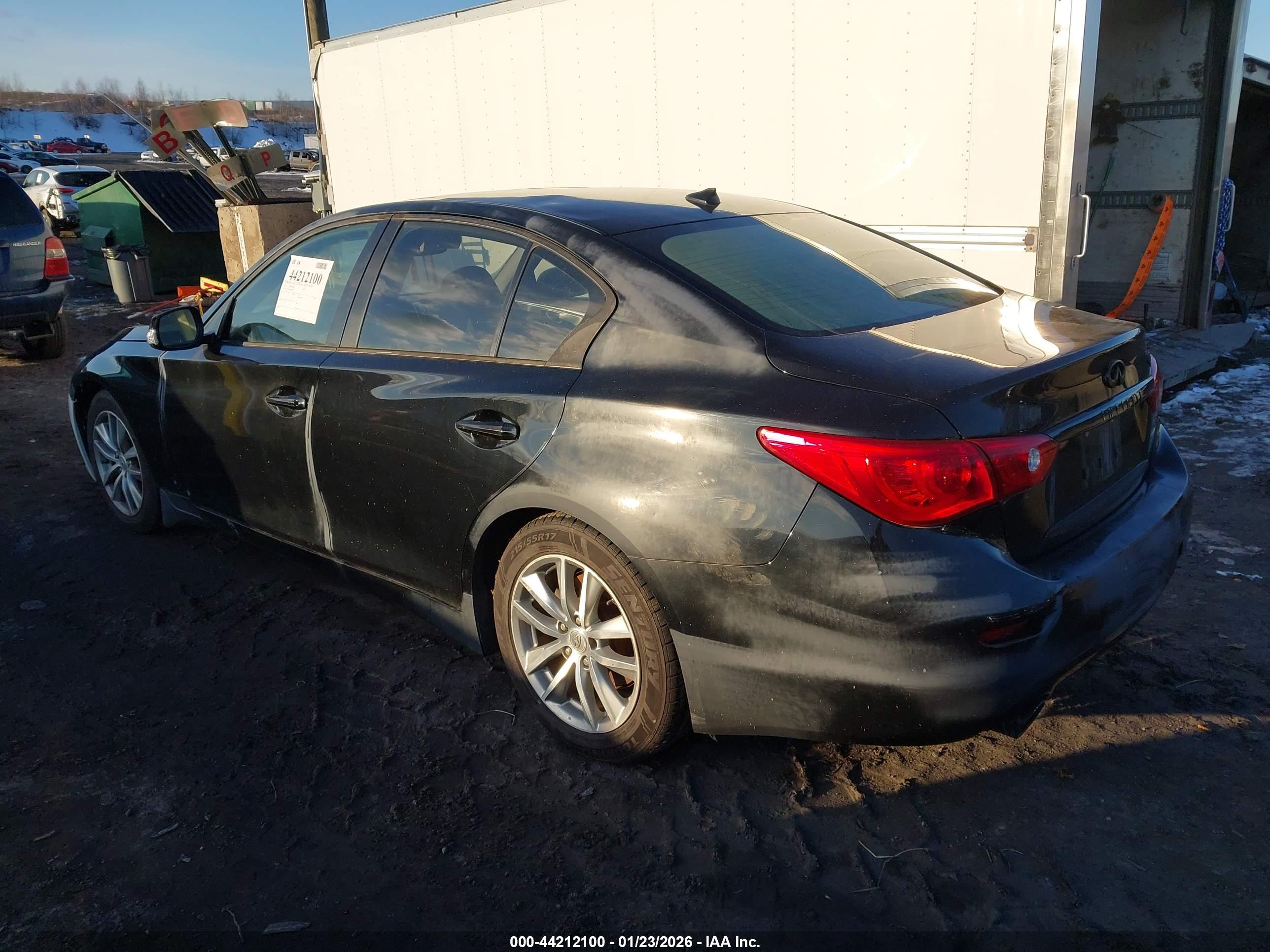 INFINITI Q50 image 3